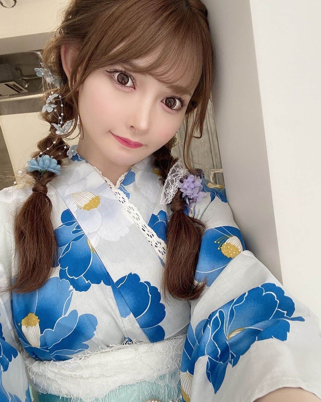 黒崎みさのインスタグラム：「ゆかたさん👘 ⁡ #tikadress #浴衣」