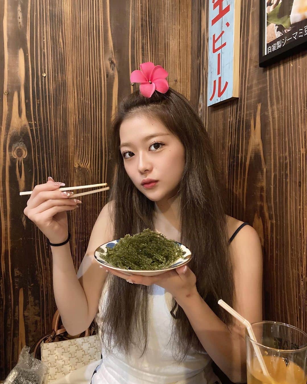 やしろななのグルメインスタ