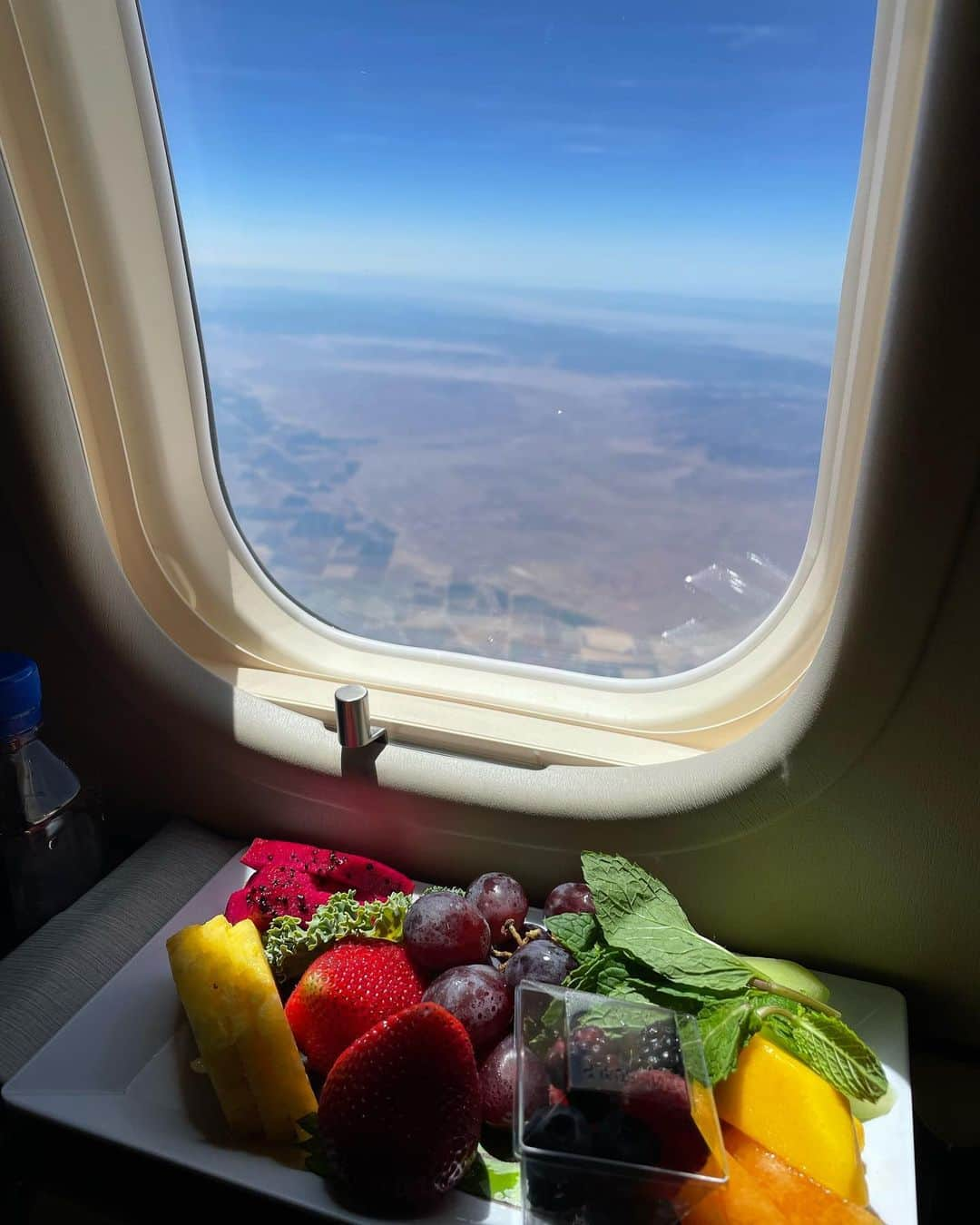 DJ DAIKI（若林大輝）さんのインスタグラム写真 - (DJ DAIKI（若林大輝）Instagram)「Yey!!! Arrived in Las Vegas🛩🇺🇸!!!! . 色々なハプニングがありつつも💦 無事に東京からラスベガス到着🔥 . 全力で楽しもー💪‼️ . #lasvegas #privatejet  #dj #nightclub #edc  #ラスベガス  #プライベートジェット」5月20日 23時35分 - daiki.wakabayashi