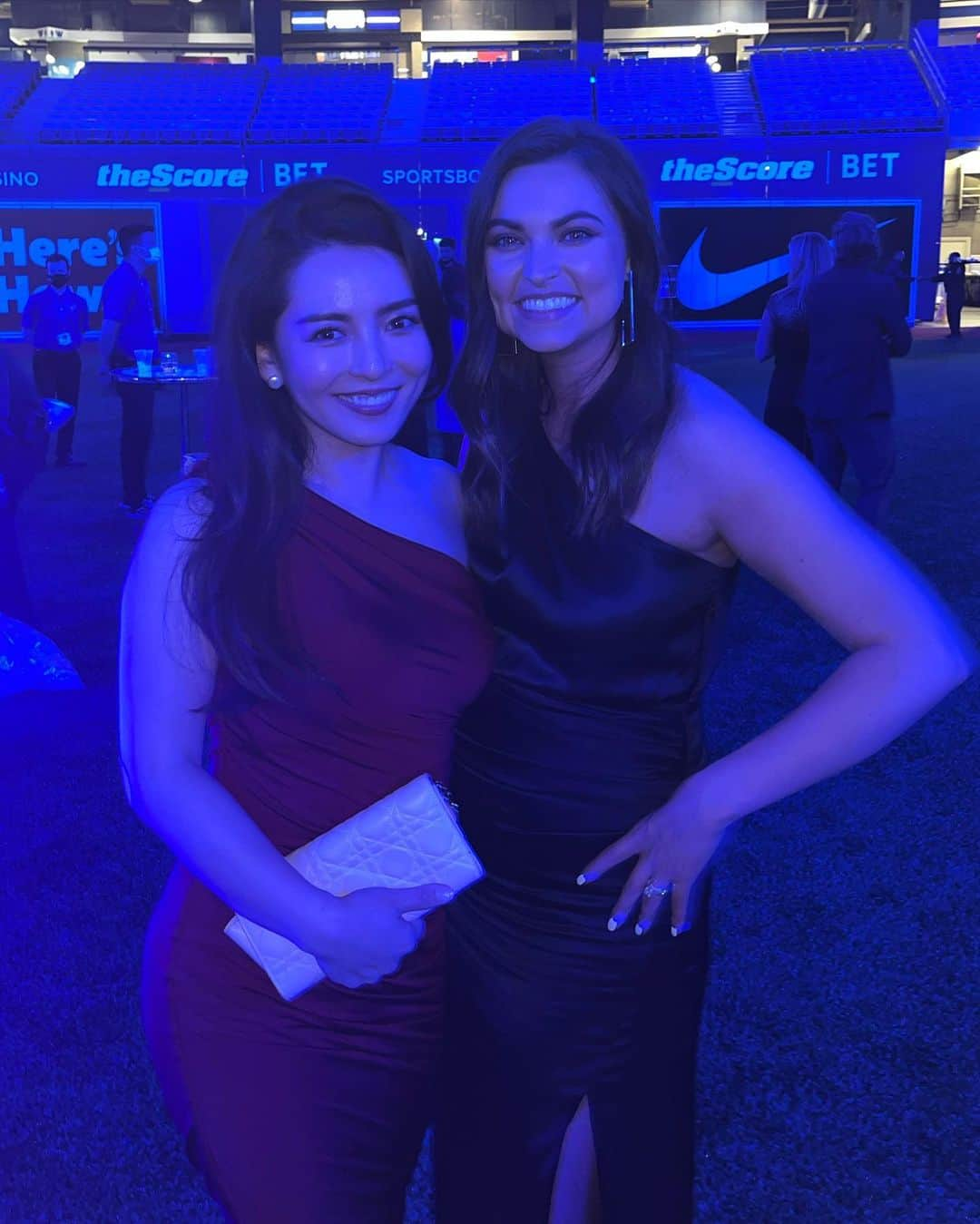 深津瑠美さんのインスタグラム写真 - (深津瑠美Instagram)「2022 Curve Ball Gala💙 #toronto #bluejays #wives #jayscare #野球　#チャリティー #イベント」5月21日 0時33分 - _rumi.kikuchi_