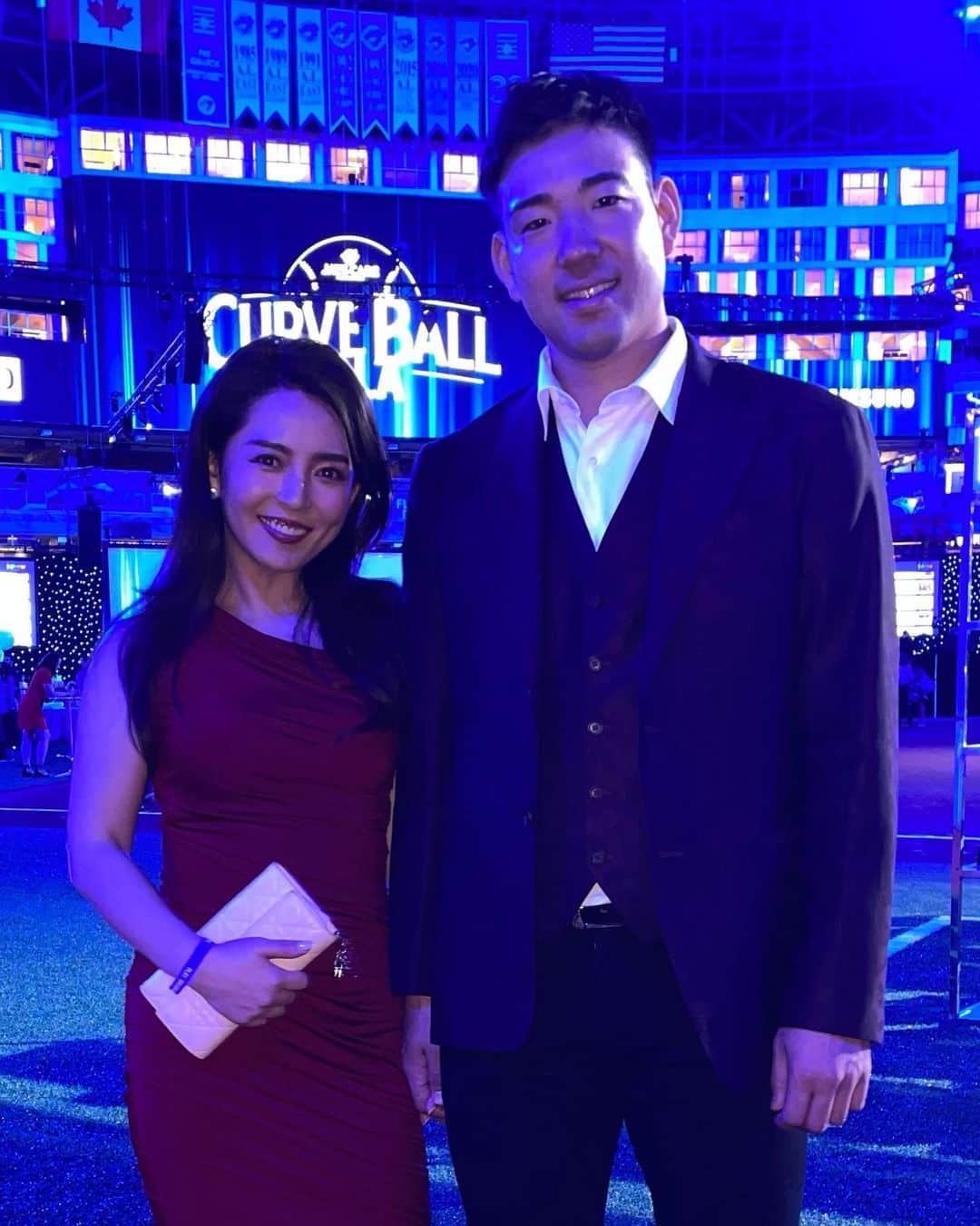 のインスタグラム：「2022 Curve Ball Gala💙 #toronto #bluejays #wives #jayscare #野球　#チャリティー #イベント」