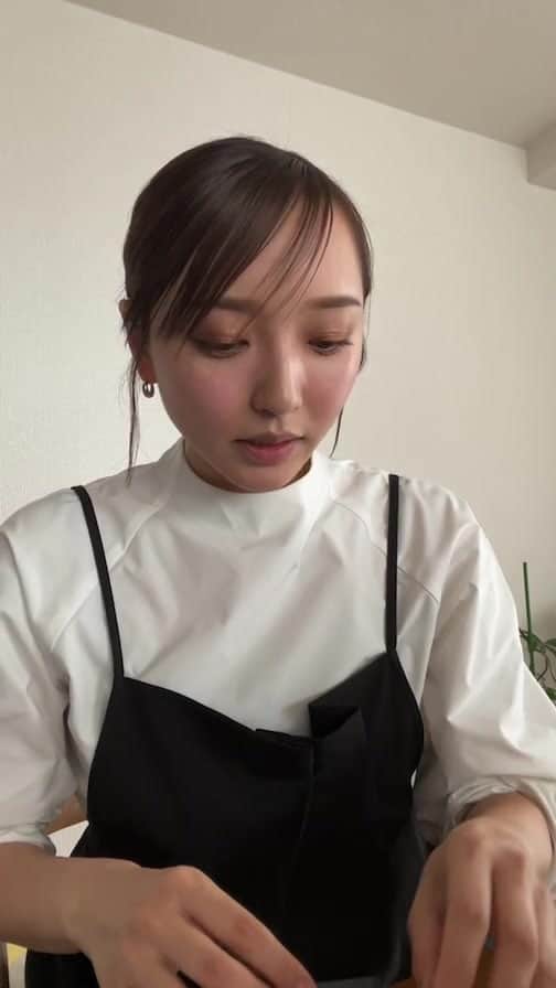 かんだまのインスタグラム：「インスタライブお久しぶり！焼肉行く前の準備動画☺︎」