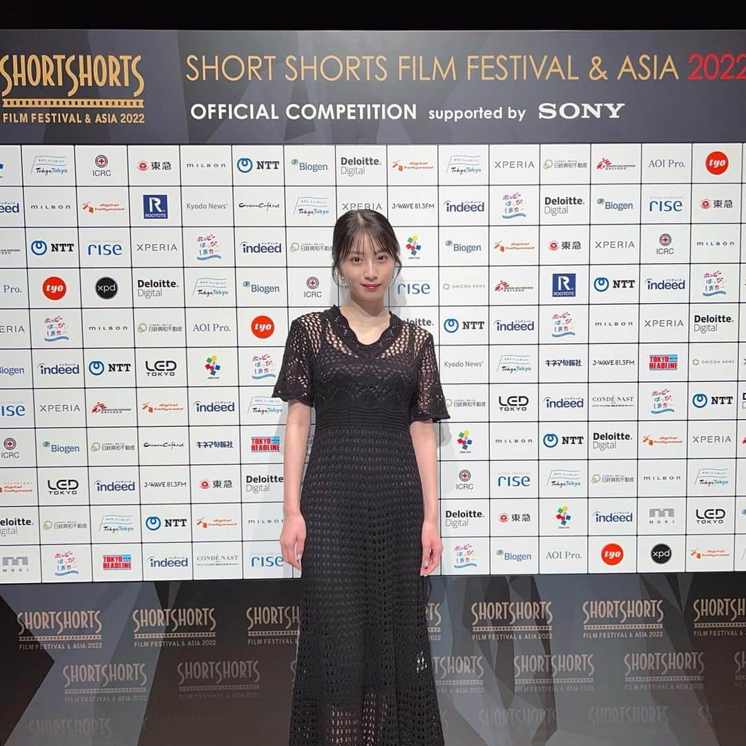 永井理子のインスタグラム：「ご鑑賞いただき、 ありがとうございました🎥 会場でお客さんの反応を見られて 嬉しかったです😌  #shortshortsfilmfestival #充電人」