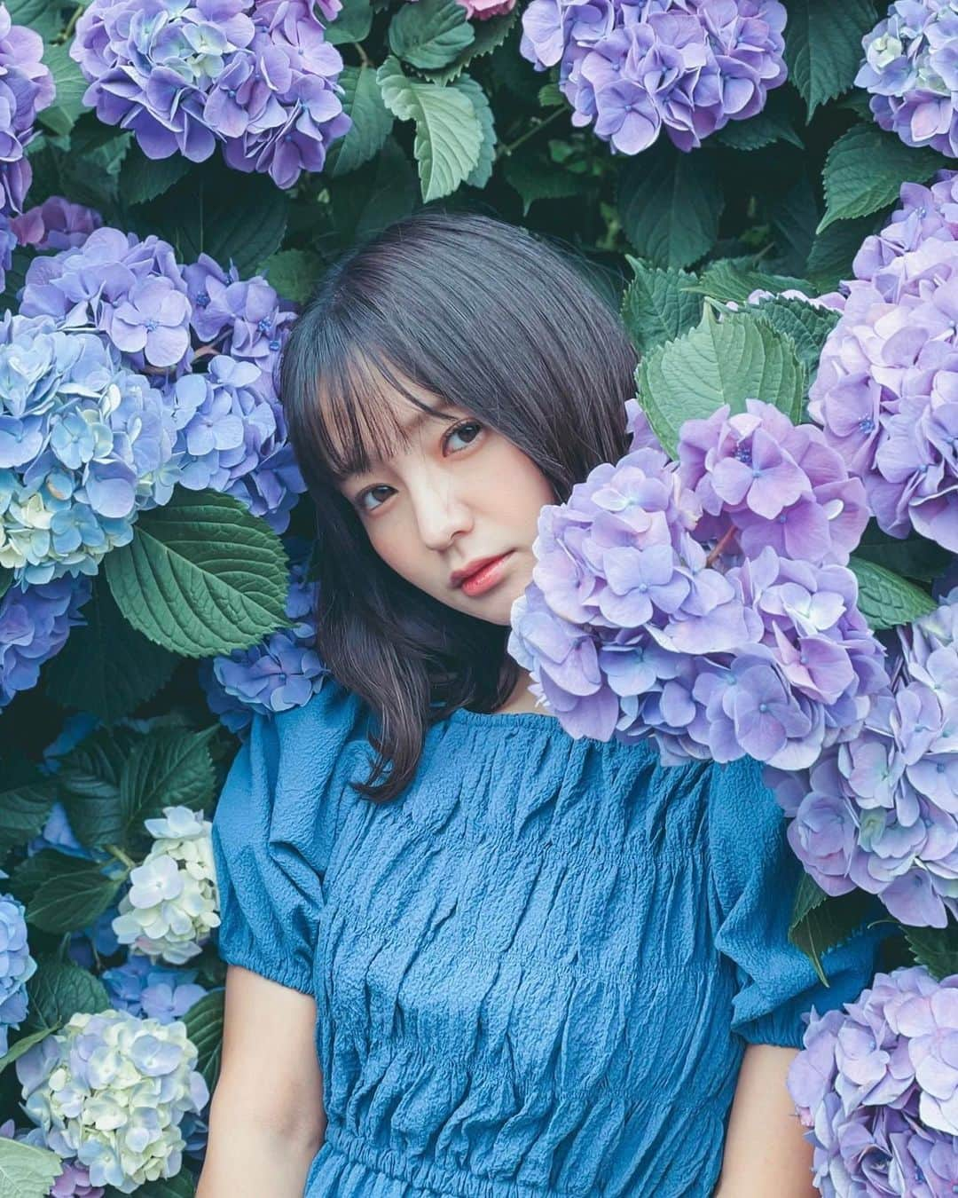 西永彩奈さんのインスタグラム写真 - (西永彩奈Instagram)「紫陽花の季節💙 . .  #写真#ポートレート#ガールズフォト#紫陽花#紫陽花の季節 #photo#portrait#japanesegirl#girlsphoto#good_portraits_world#portraitphotography#photo_jpn#gravure#Instagravure」6月15日 22時36分 - nishinagaayana