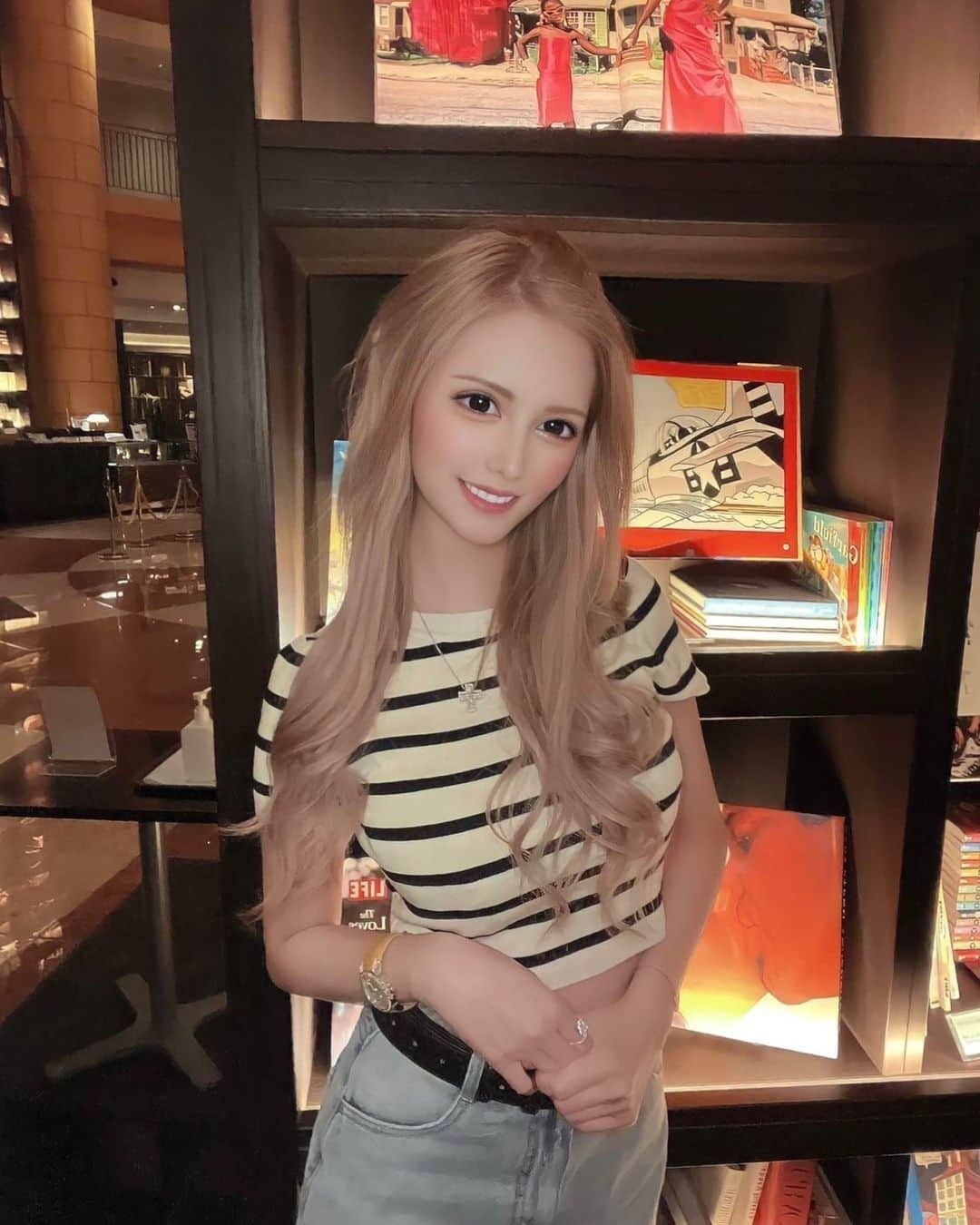 夏目こころのインスタグラム：「ザ・ベーシックス福岡🥺💛🌻✨ 珍しく笑顔の写真です😂✌️福岡大好き😘💕」