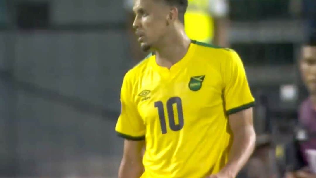 ラヴェル・モリソンのインスタグラム：「🇯🇲Jamaica🇯🇲    V    Mexico & Suriname」