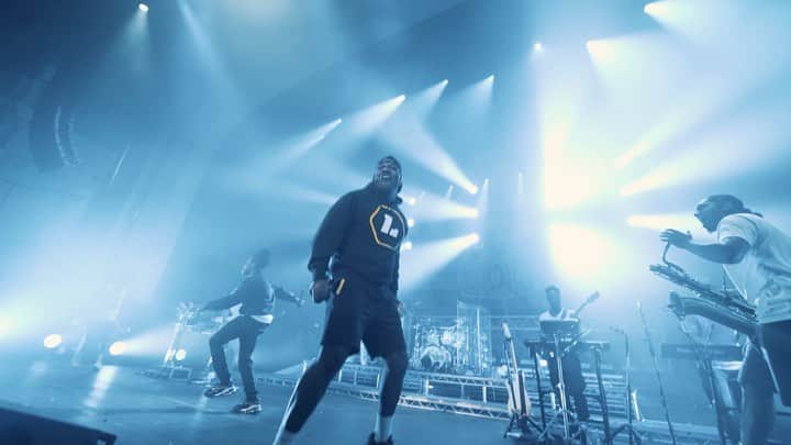 ルディメンタルのインスタグラム：「BRIXTON you were special 🖤 Thanks to everyone that came out! @o2academybrix  🎥 @evpro_」