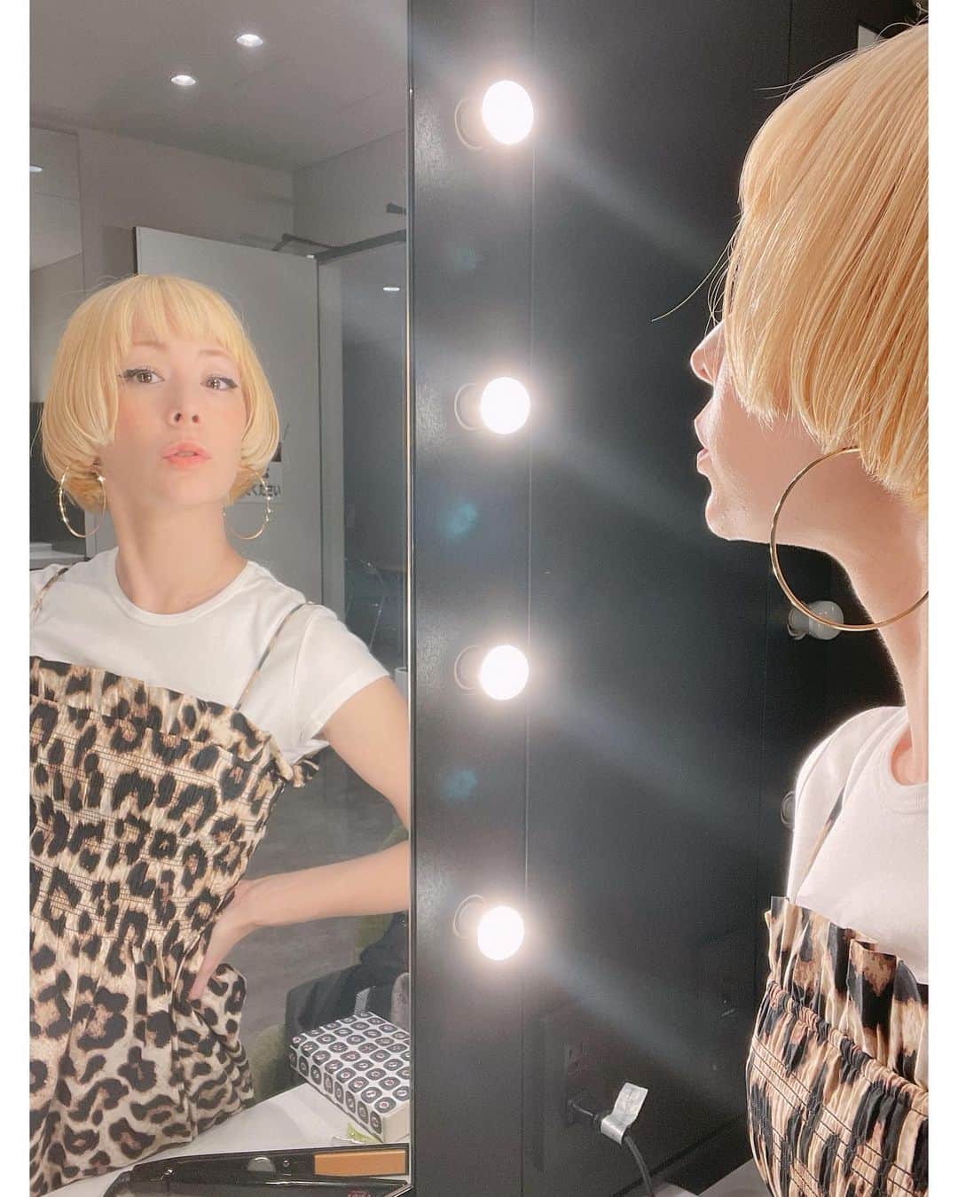 のインスタグラム：「👗: @hm   今回はメイクも衣装も自分で🫡」