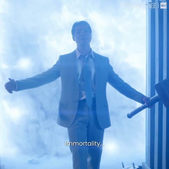 ルーディ・リンのインスタグラム：「Forever begins tonight! 😈  … what would you do and who would you be if you were immortal?   Join us tonight for the season 2 finale of @cw_kungfu!   #cwkungfu」