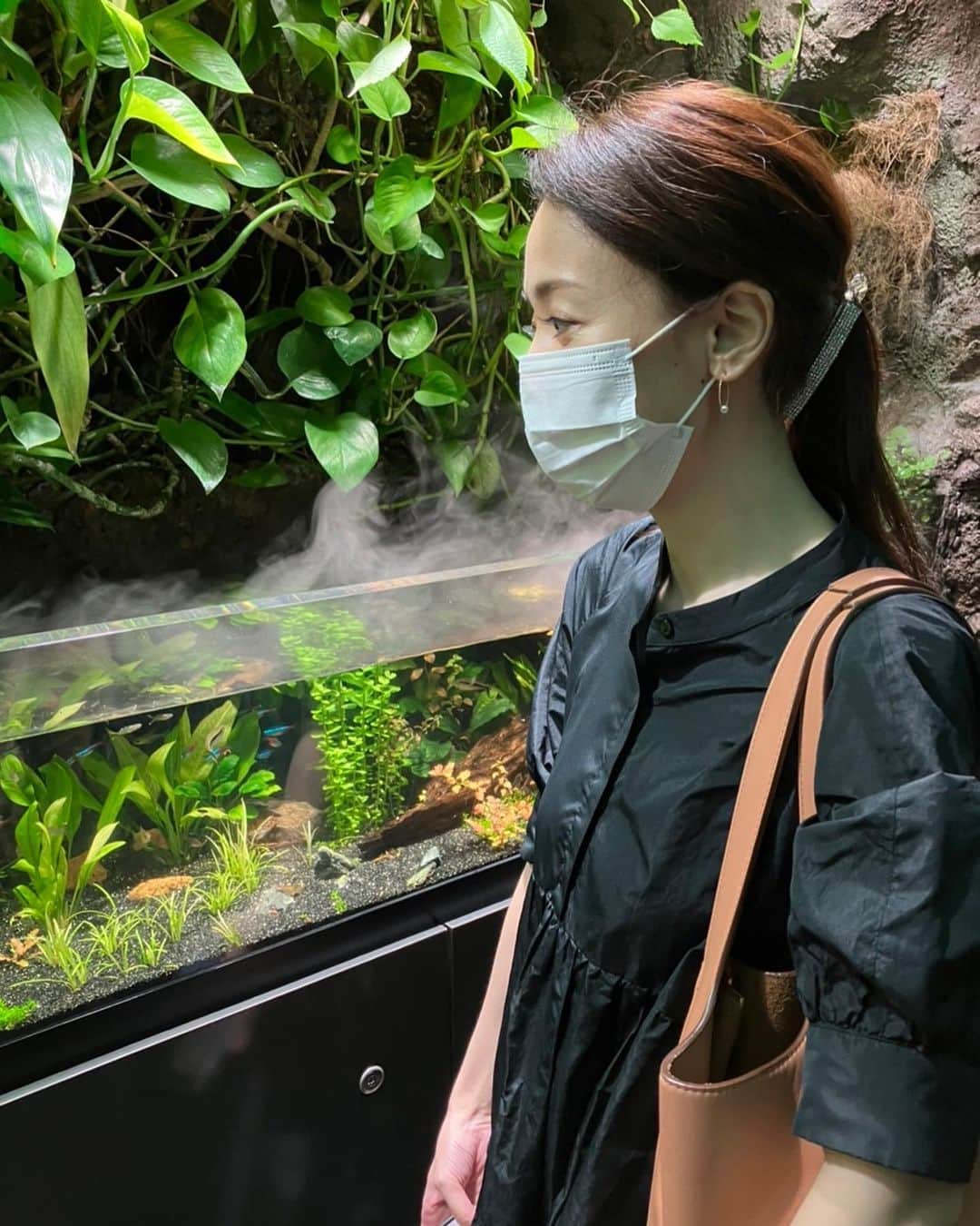 丸田佳奈のインスタグラム：「週末のお出かけ。 そのニ。  #週末 #お出かけ #家族時間 #いい天気」
