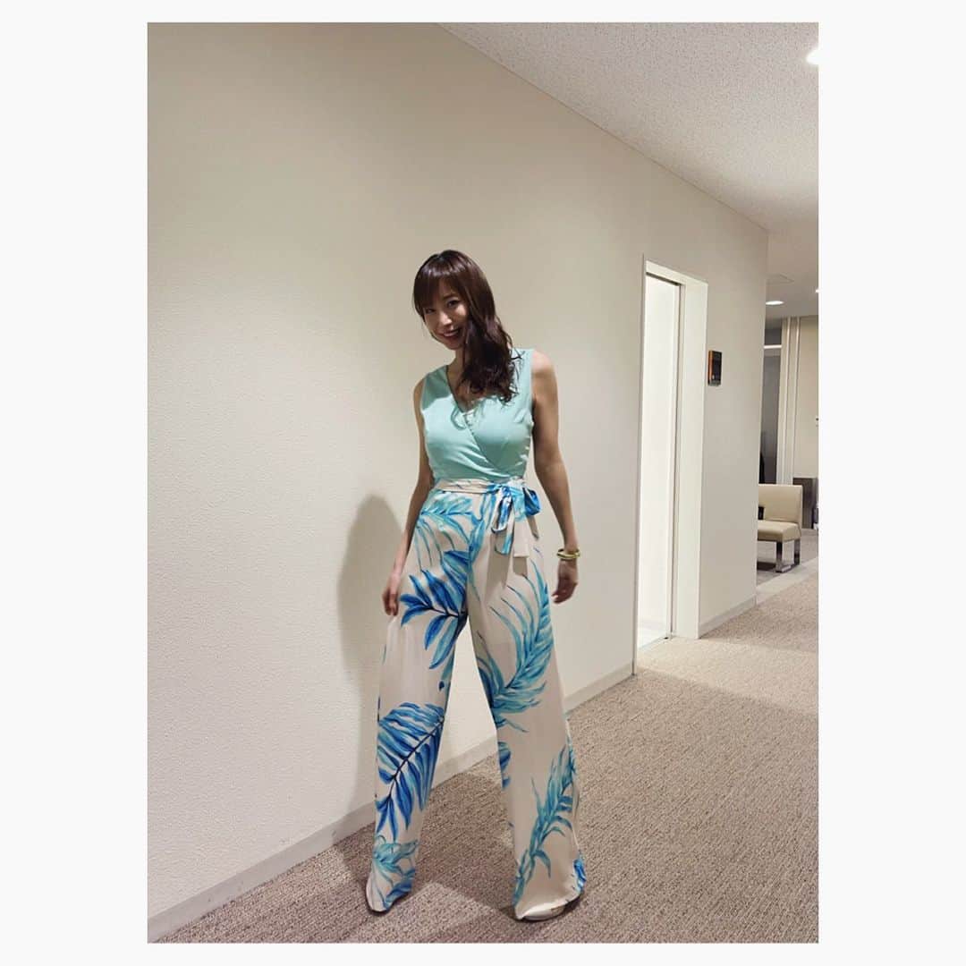 塩地美澄のインスタグラム：「昨日から始まった 競輪 のG1レース「高松宮記念杯競輪」🚴‍♀️  あさって19日 決勝戦が行われる最終日に ABEMAの生放送に出演いたします!  今回は進行MC役として。 生コメントもお待ちしておりますね〜‼︎  ✅6/19 13時30分〜ABEMA生放送  ✅「MANTAN WEB」掲載中  ✅「文春オンライン」掲載中  ✅ヴィレッジヴァンガード公式ペーパー 　　　　　　ヴィレヴァン店頭にて配布中 #塩地美澄」