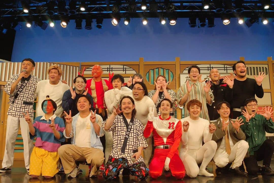 小西武蔵さんのインスタグラム写真 - (小西武蔵Instagram)「『33喜劇WEST』 最高のメンバーとオモロい時間を過ごせました‼️ またやるでーーー😙😙 マユリカ、ZAZYもありがとう😙😙 ライラも唯一の出演ありがとう😚😚 #33喜劇」6月18日 2時14分 - takezokonishi