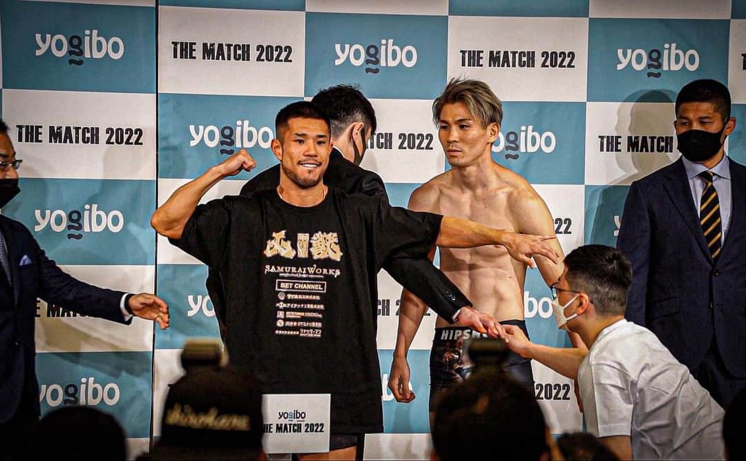 中村寛のインスタグラム：「勝つ為のプランやテクニックも大事やと思うけど、今の俺には通用せえへんって事が分かるよ  #thematch #thematch2022  #格闘技 #格闘家 #キックボクシング #ボクシング #トレーニング #人獣 #中村寛 #刺青 #kickboxing #boxing #rise #rizin #deep #training #workout #fitness #lifestyle #street  #tattoo #portrait  #photography #instaphoto」