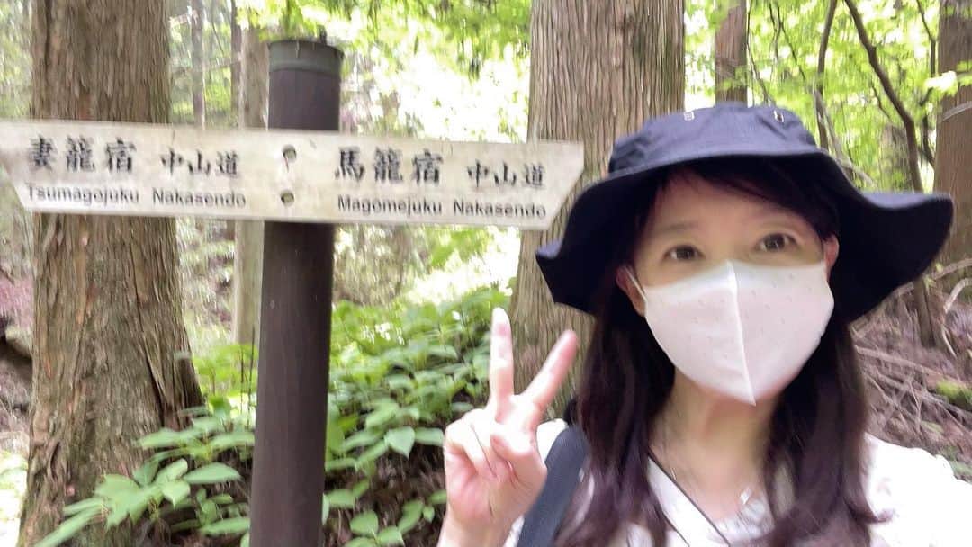 アグネス・チャンのインスタグラム：「Little temples, nice tracks in the woods, bells to scare away bears… it was a magical hike.」
