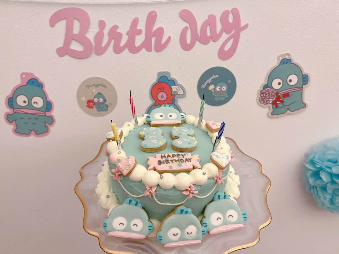希空のインスタグラム：「ママのバースデーケーキ𓂃◌𓈒𓐍   #バースデーケーキ #誕生日ケーキ #ハンギョドン #ケーキ作り #お菓子作り #お菓子作り記録 #お誕生日おめでとう」