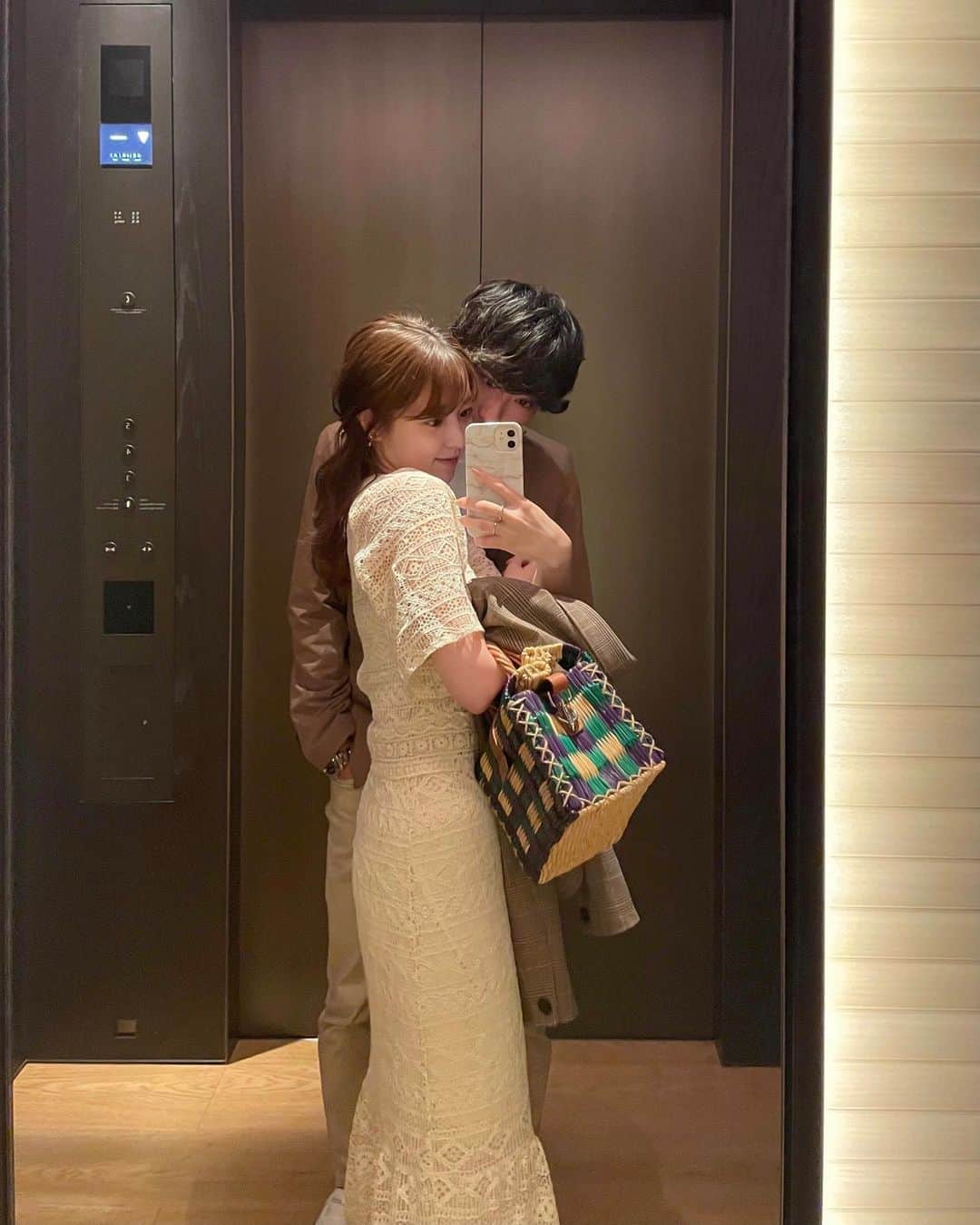 大野愛友佳のインスタグラム：「お誕生日旅行は、彼との旅行でした。  着用しているopは @holidayandholiday_official ♡  ラインを綺麗に拾ってくれるし、 涼しくて夏にたくさん活用したい1枚◎  #リッツカールトン日光 #お誕生日旅行 #ドレスアップ #日光旅行 #お誕生日デート #ディナーコーデ #カップル旅行 #カップル旅 #デートプラン #ディナーデート #同い年カップル#カップルフォト#ウェディングモデル#ウェディング#ウェディング#ブライダルモデル#ブライダルモデル希望#カップルコーデ#デートスポット#デート飯#お呼ばれコーデ#お呼ばれドレス#お呼ばれスタイル#結婚式コーデ#結婚式お呼ばれ」