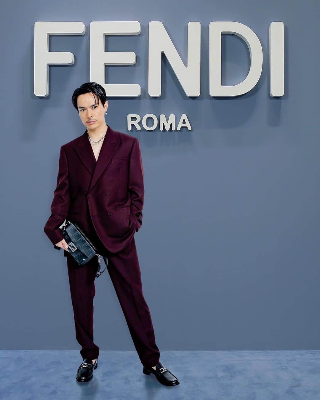 今市隆二のインスタグラム：「FENDI Spring/Summer 2023 Men’s Show starts 9pm Japan time tonight. Check it out on  #FendiSS23 #fendi @fendi @silviaventurinifendi」