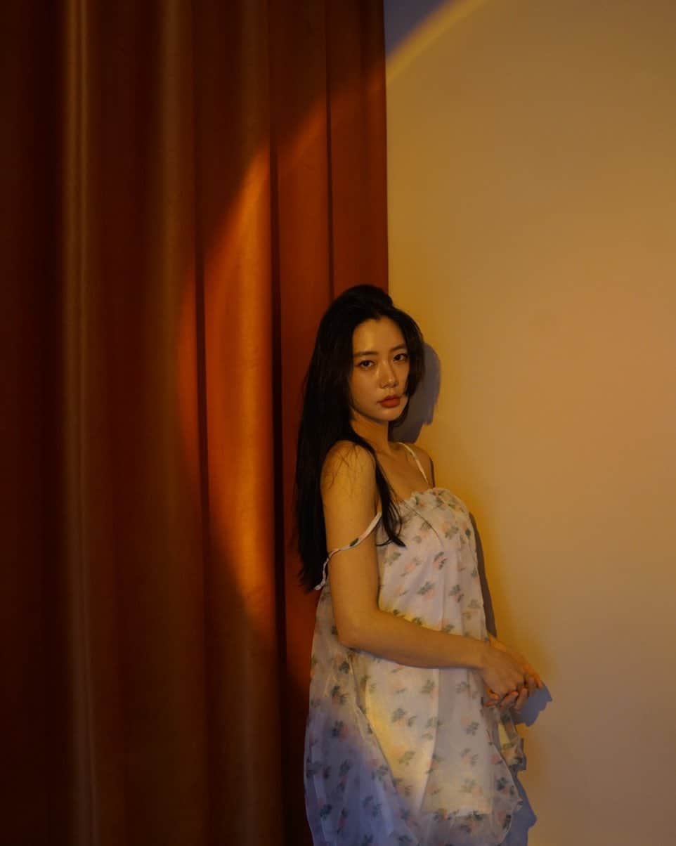 クララのインスタグラム：「❤️」