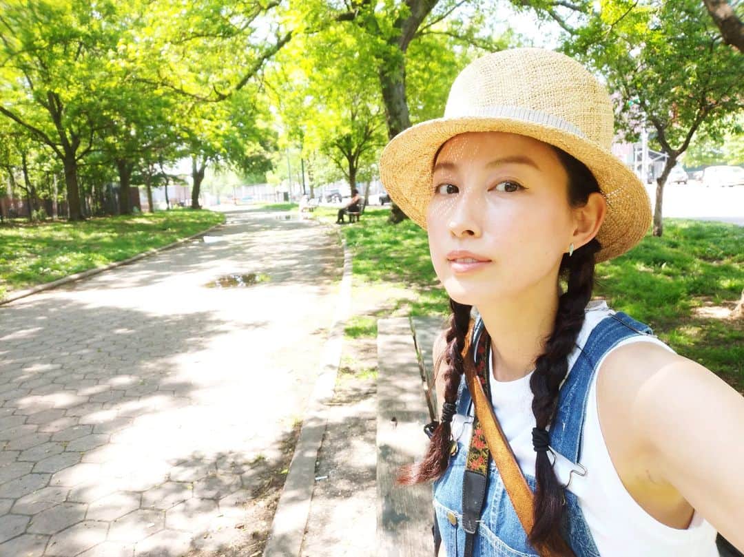 池田香織のインスタグラム：「#ピクニック 🥤☕🍕😋🌞 #picnic 🥤☕🍕😋🌞」