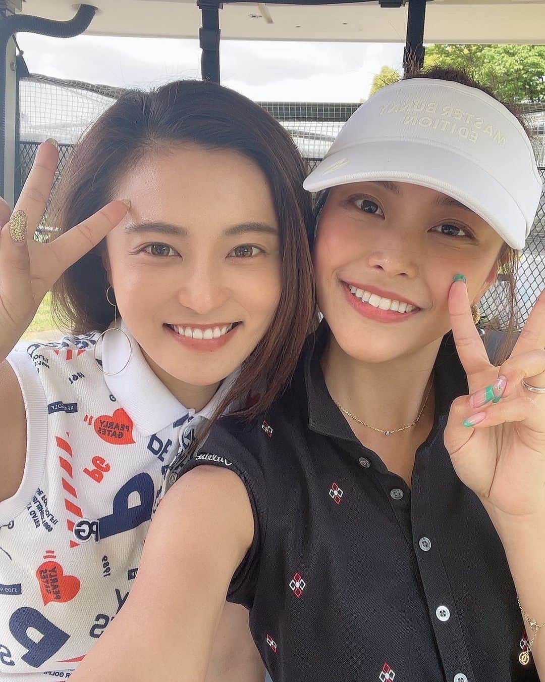 のインスタグラム：「⛳️ 多分どこかで血繋がってる👭」