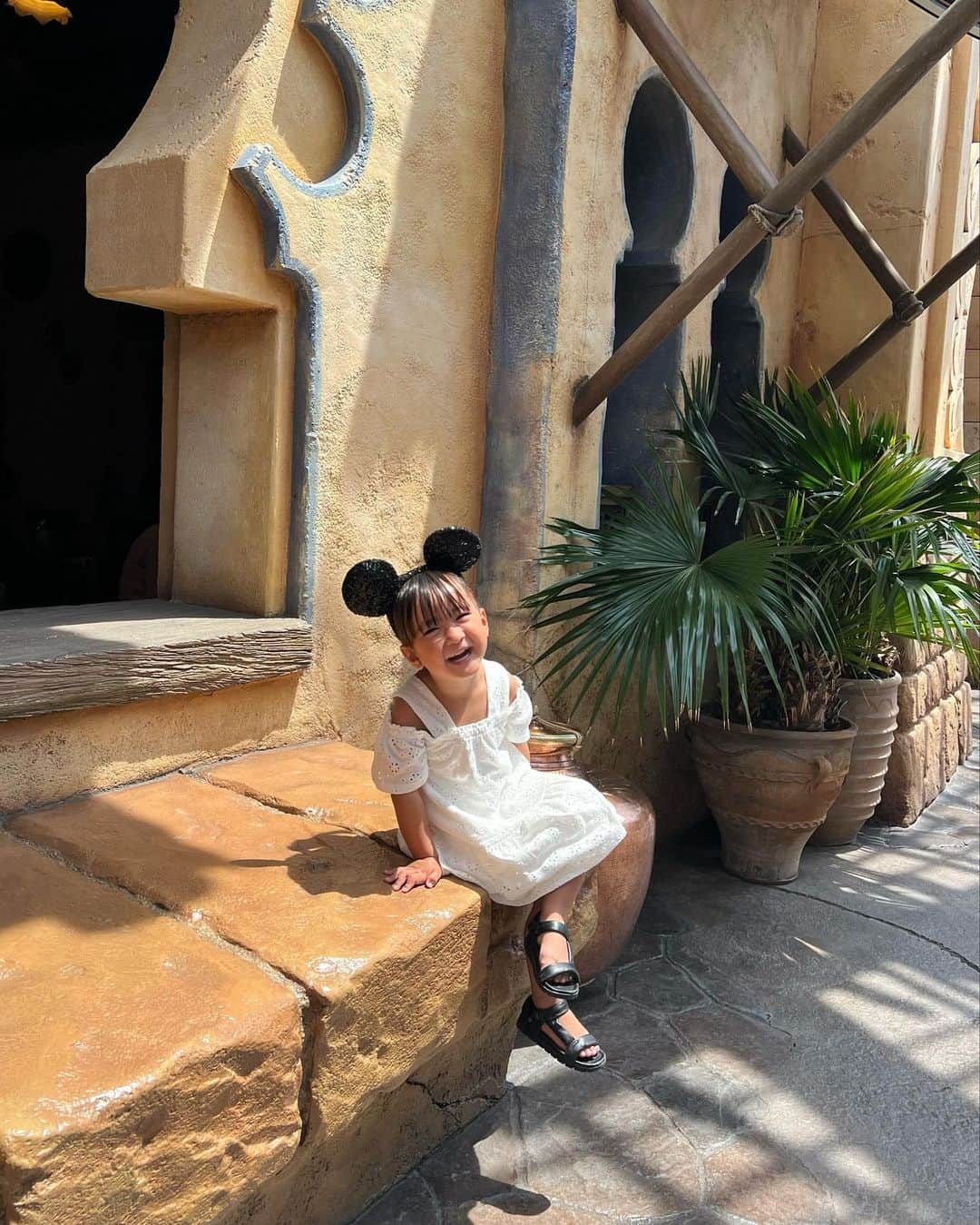 孫きょうのインスタグラム：「全力で楽しんでくれてありがとうだよほんと🧡  #tds #tokyodisneysea #disney」
