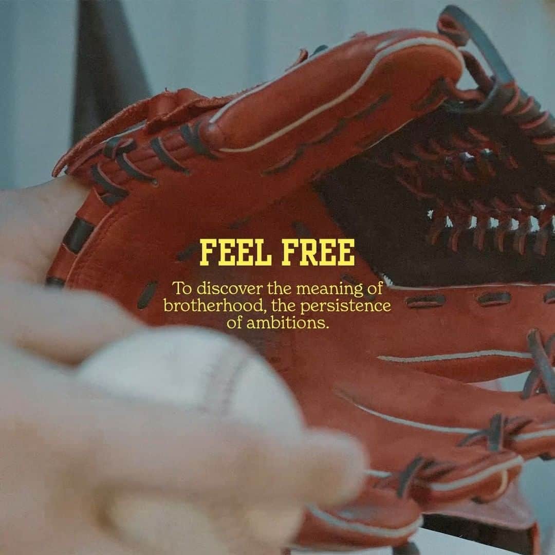 フランクリン&マーシャルのインスタグラム：「Feeling free to experience and explore ourselves  #franklinandmarshall #springsummer #springsummer22 #sportswear #sportystyle #casualstyle #collegefashion」