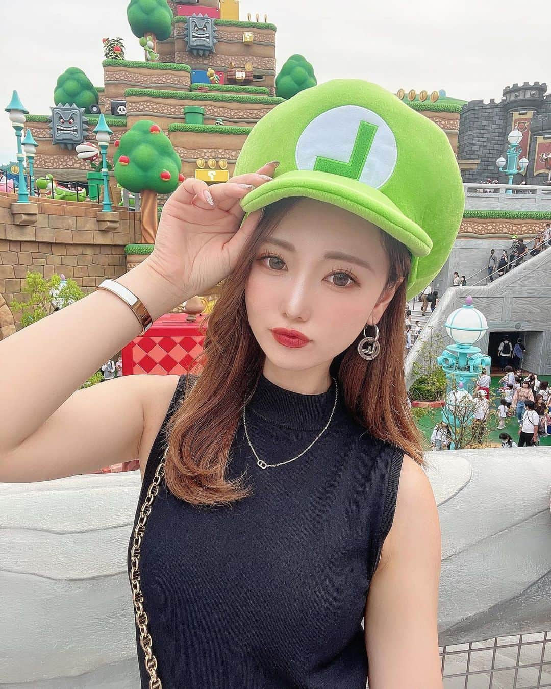 yuukachiさんのインスタグラム写真 - (yuukachiInstagram)「ルイージ被ったよ🍄💚💚  今日から3日間イベントだ〜🎉 『インスタグラマーに会えるイベント』 『インスタグラマーがキャバ嬢になってみた？？？』企画！  急遽来れるようになった人とかも お待ちしてますね！！ 短い時間でも嬉しいです(♡ᴗ͈ˬᴗ͈)⁾⁾⁾  📍大阪市 北新地 north club  @northclub_kitashinchi  21:00~1:00 入口で『ゆうか指名で』って言って入ってきてください！ 指名されないと席にはつけないです！ freeは回りません🙏🏻🙏🏻  撮影が入るので顔出しNGの方は 教えてください🙇‍♀️  本日から3日間よろしくお願いします✨  来れない人はYouTube見て、 グッドボタン👍、コメント拡散して 応援よろしくお願いしますね♥  #ユニバ#マリオ#ユニバマリオコーデ  #ルイージコーデ#ルイージ#ユニバコーデ #イベント#インスタグラマー#北新地#キャバ嬢」5月26日 13時35分 - yuuka_stagram