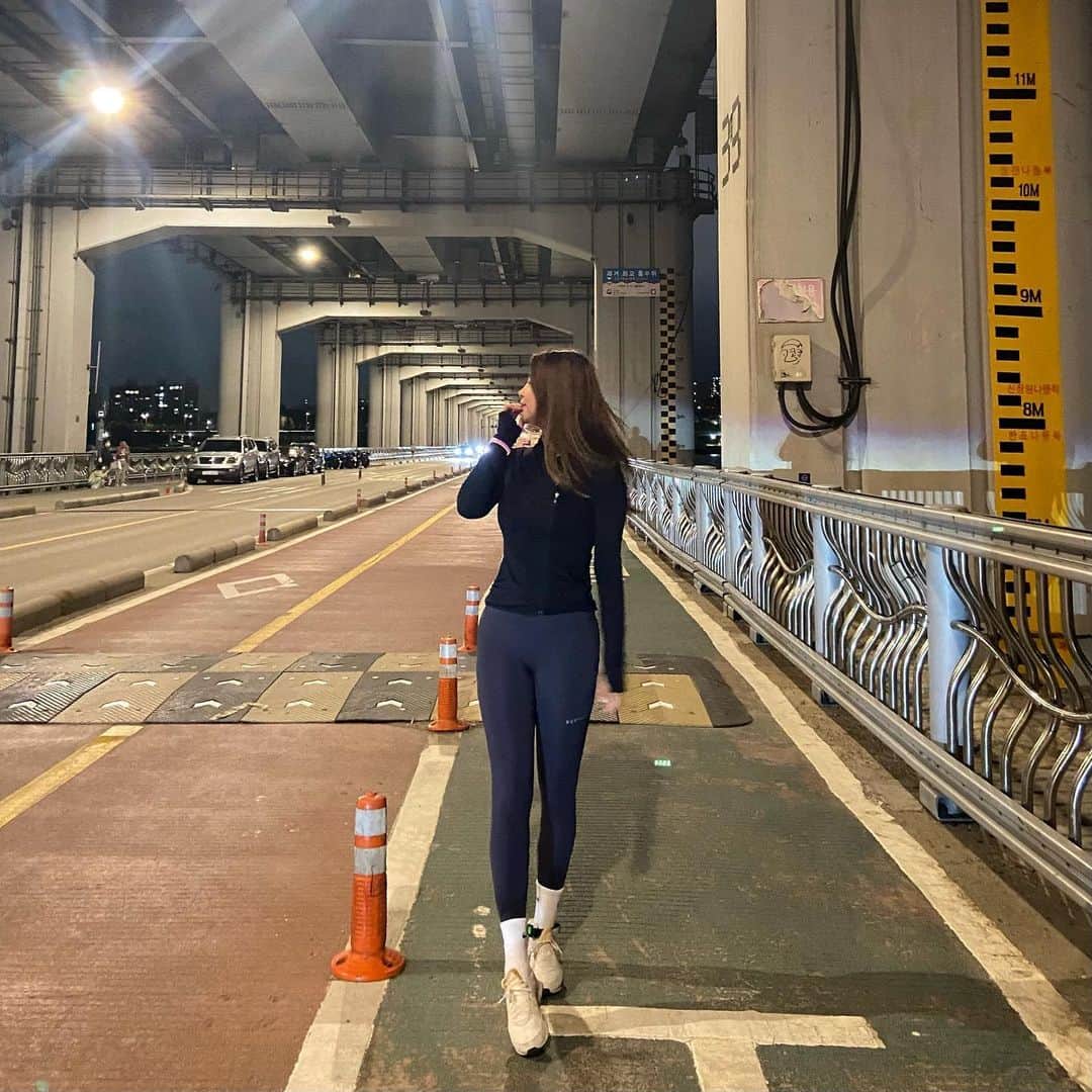 のインスタグラム：「러닝어때? 🏃‍♀️」
