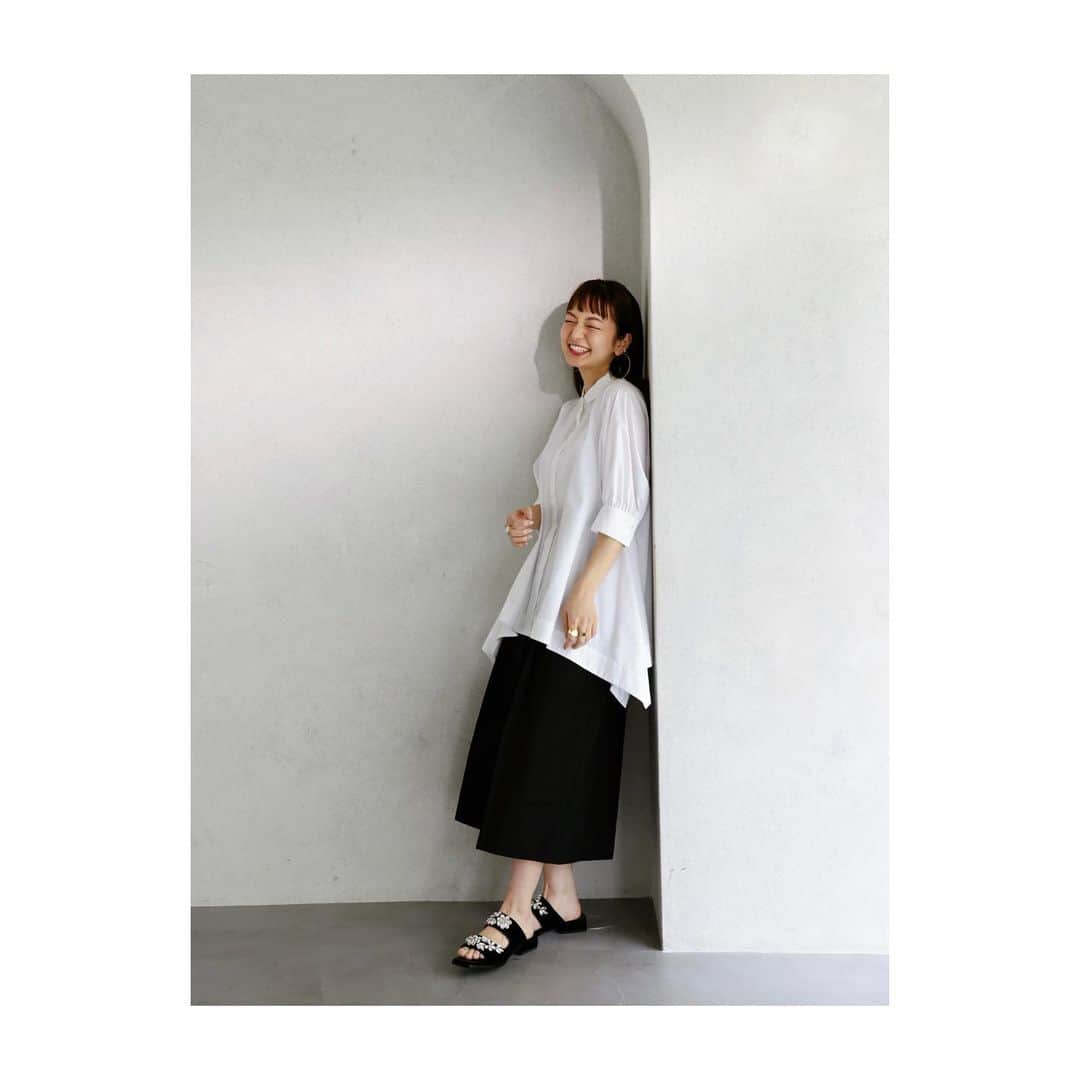 後藤晴菜さんのインスタグラム写真 - (後藤晴菜Instagram)「本日発売のCLASSY. 7月号にお邪魔しています📕  仕事や結婚についての価値観、思いを沢山お話しさせていただきました。 CLASSY.といえば、社会人になりたての頃から「こんなオトナになりたいな」と教科書のようにずっと読んでいる雑誌。 いろんな世代の方にぜひお手にとっていただけたら嬉しいです❣️  編集の小林さん、ライターの坂本さん。 お声がけありがとうございました☺️  #classymagazine  #classyonline  #wellbeing」5月27日 13時43分 - haruna_goto
