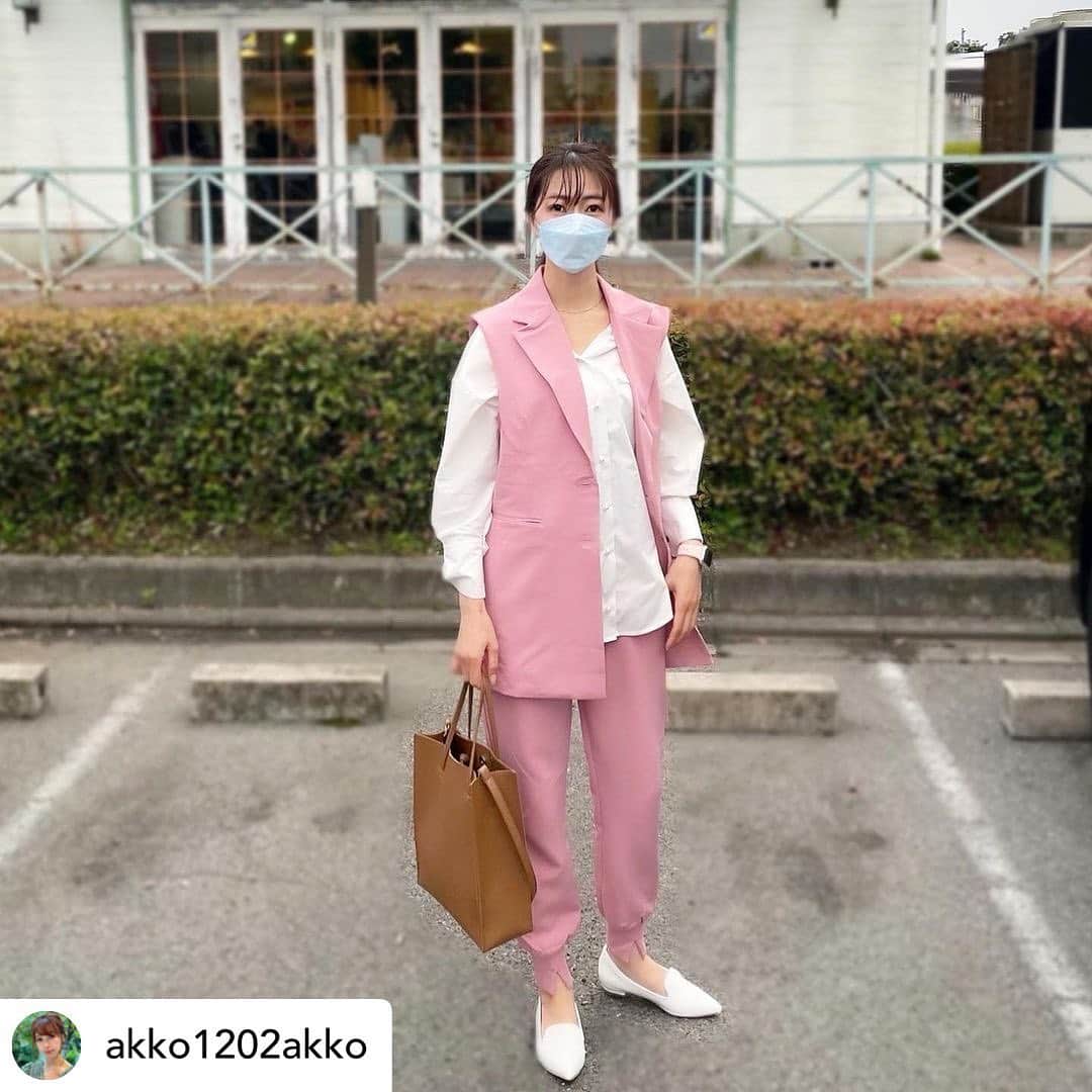 GRLさんのインスタグラム写真 - (GRLInstagram)「【👆画像をタップすると購入できるよ👆】  @__mashustagram_ さん  @naaanase.h さん  @akko1202akko さん  @kkk.08.kkk さん  @aozora723 さん  @kyato39 さん  にGRL商品着用して頂いております💕  ありがとうございます✨  .  @grl_official  #グレイル #grl  #プチプラ #ootd #fashion #プチプラコーデ #outfit #ファッション #可愛い #かわいい #コーデ #コーディネート #cute #大人カジュアル #カジュアルコーデ#GRL購入品#グレイル購入品#購入品  #ストライプシャツ #フレアスカート #ジョガーパンツ  #おうち時間 #おうちコーデ」5月27日 15時00分 - grl_official