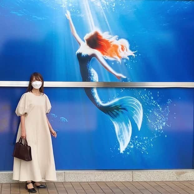 内山絵里加のインスタグラム：「・ ・ 劇団四季ミュージカル リトルマーメイド静岡公演へ🧜🏻‍♀️𓈒𓂂𓏸 ・ 小さい時、毎日見てたディズニー。 アリエルもフランダーもセバスチャンも大好きでした🐠🦀 ・ 素敵な海の世界に大感動！ 静岡公演は、5月29日までですよ‬ 𓇼𓆉 ⋆𓈒𓐍𓇼𓆡⋆𓂃 𓈒𓏸◌‬ ・ ・ #劇団四季 #静岡 #ミュージカル #ディズニー #リトルマーメイド」