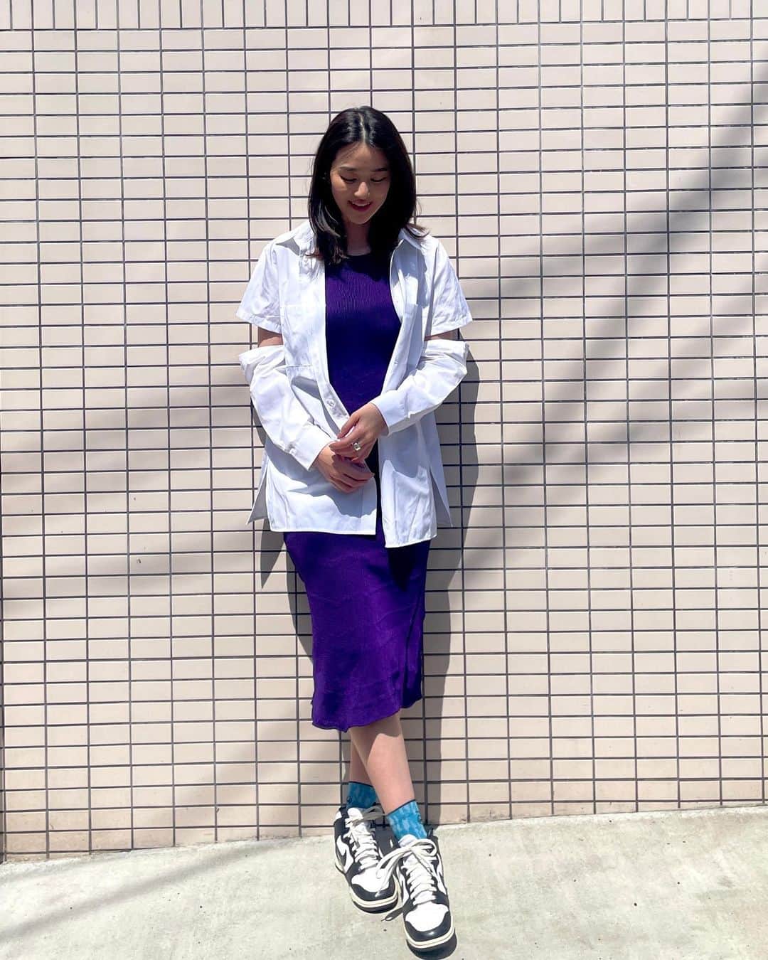 青野楓のインスタグラム：「2wayシャツが使えるという話🫢🤍  #randeboo #ランデブー#kaede626style」