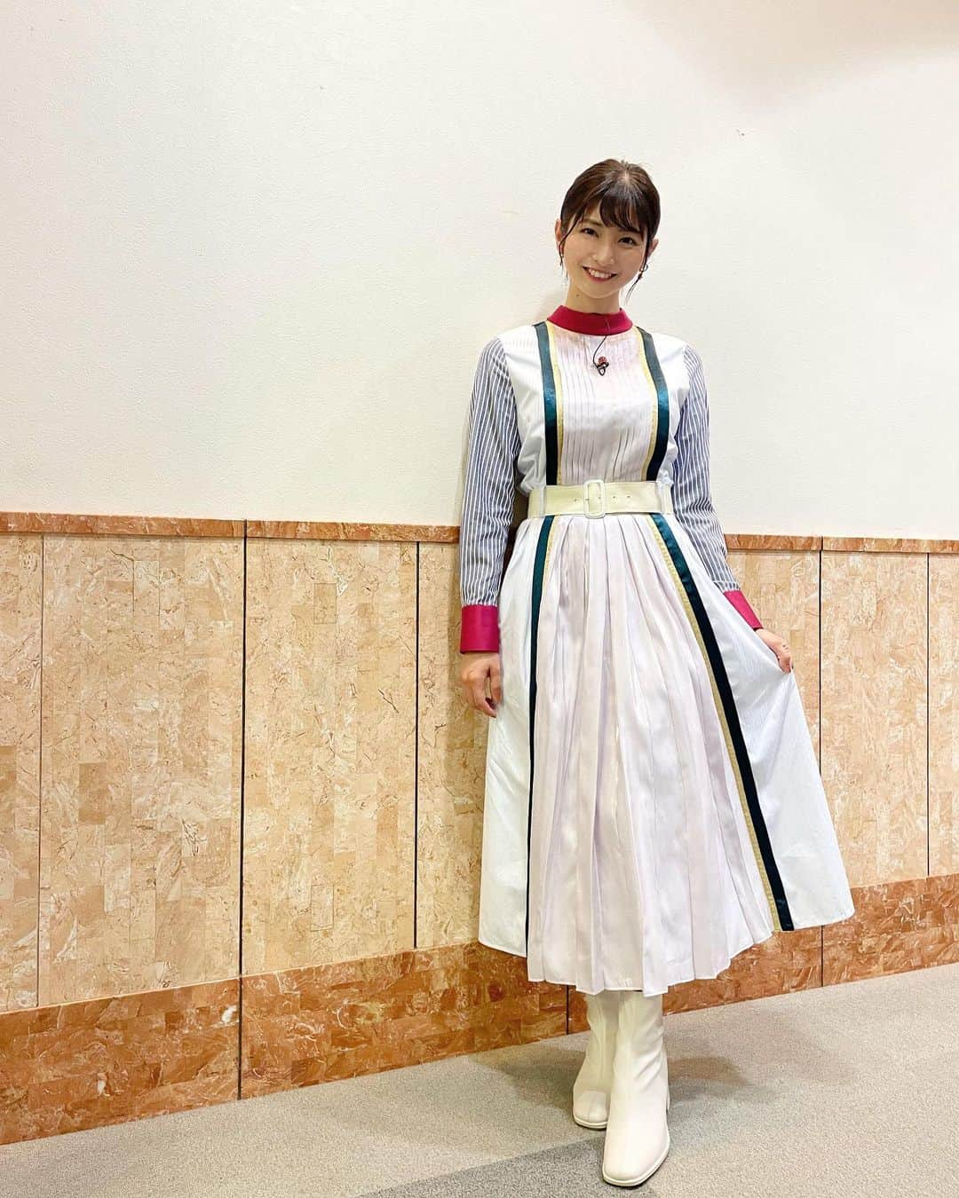 大島璃乃さんのインスタグラム写真 - (大島璃乃Instagram)「告知🔔   王様のブランチ出演👑💕 明日 5/28(土) 9:30~14:00放送  ⭐️週末トラベル 淡路島編 ⭐️ブランチショッピング ⭐️スタジオ生放送  出演します！ 9:30~テレビの前で待っててね💗  #王様のブランチ #tbs #生放送  #出演 #出演情報 #週末トラベル  #淡路島 #淡路島観光 #女子旅 #女子旅行  #淡路島旅行 #淡路島グルメ  #神戸 #神戸観光 #神戸カフェ #神戸旅行  #神戸グルメ」5月27日 22時17分 - oisland_rino25