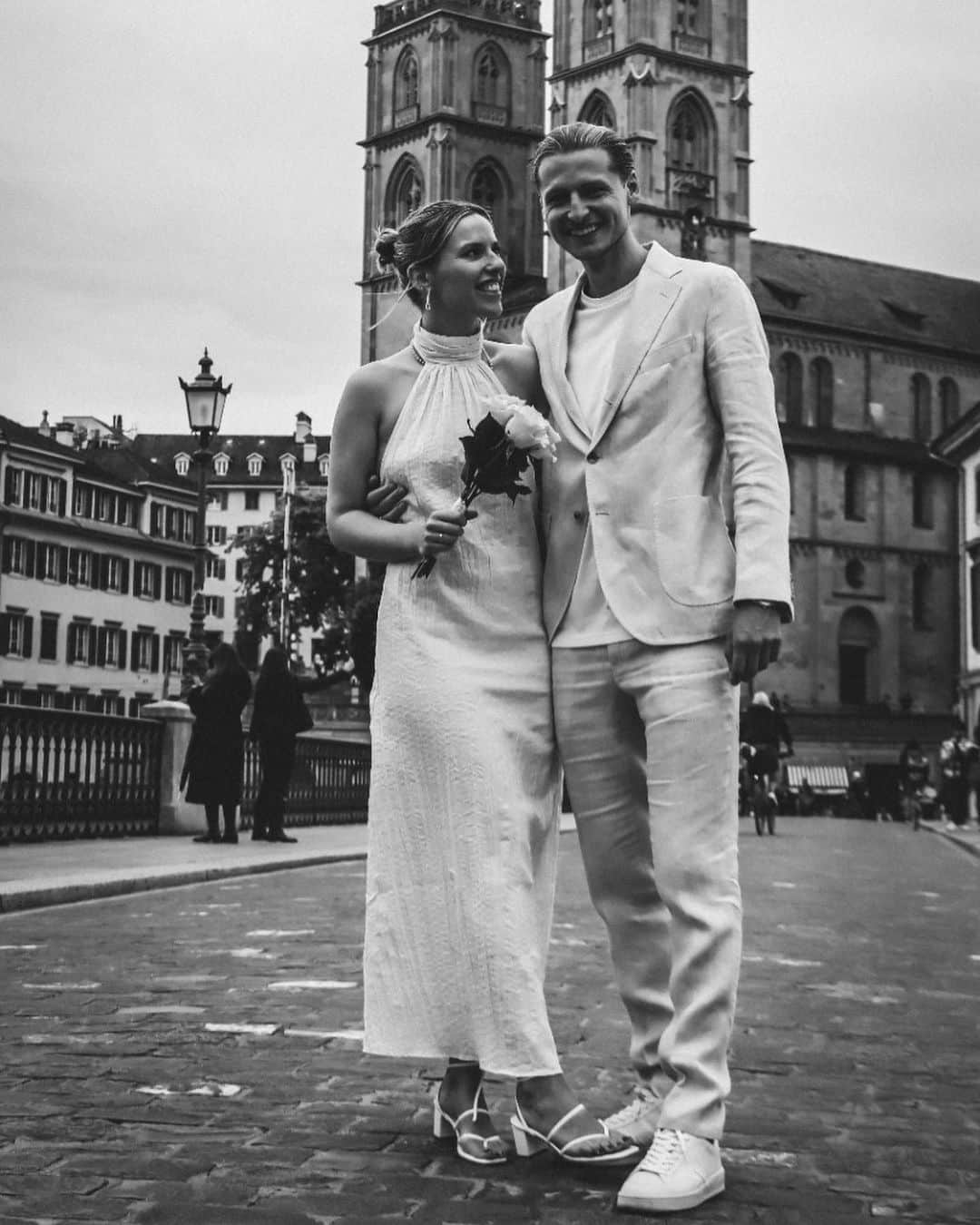 マルク・ホルンシュのインスタグラム：「Mr & Mrs Hornschuh」