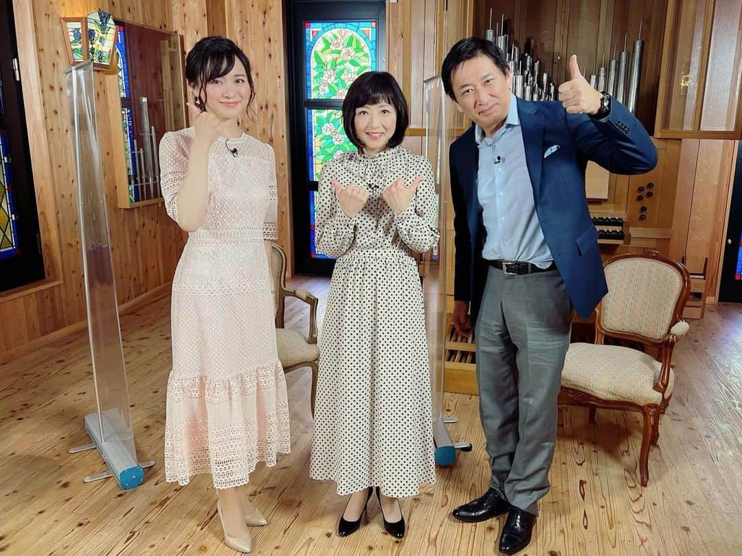 繁田美貴さんのインスタグラム写真 - (繁田美貴Instagram)「*＊ ロマンティックな旋律美とともに、 今日も素敵な朝をお過ごし下さい♪ #音楽構成作家 の #新井鴎子 さんをゲストにお迎えし、 #ラフマニノフ の #交響曲第2番 を #2週に渡って特集します！ #BSテレ東 #毎週土曜 08:30〜 #エンターザミュージック #藤岡幸夫 さん」5月28日 8時00分 - handa_miki