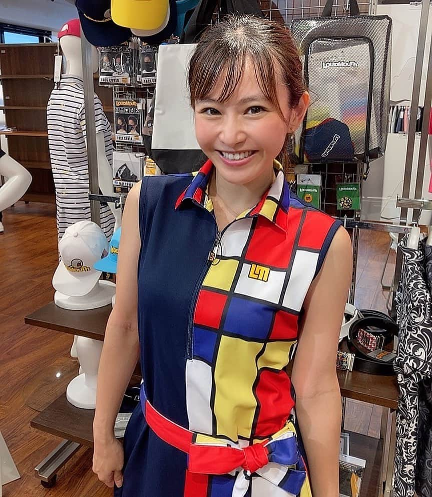 中庄司愛希さんのインスタグラム写真 - (中庄司愛希Instagram)「ラウドマウス （ @loudmouth_japan_official ）の2022SS展示会でオーダーしたこちらのワンピースも届いたよ⛳️💛  可愛すぎるウェア⛳️💕  #ラウドマウス #loudmouth #2022SS #展示会 #ゴルフウェア展示会 #ゴルフウェア #ゴルフコーデ #ゴルフ初心者 #ゴルフ女子 #golfgirls #ゴルフ #골프 #高尔夫  #golf #ワークアウト #トレーニング #スポーツ #トレーニング女子 #スポーツ女子 #ゴルフビギナー #instagolf  #ゴルフラウンド」5月28日 10時00分 - aki_nakashoji_golf