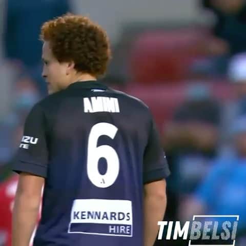 ムスタファ・アミニのインスタグラム：「Sydney FC 21/22 ⚽️🙏」