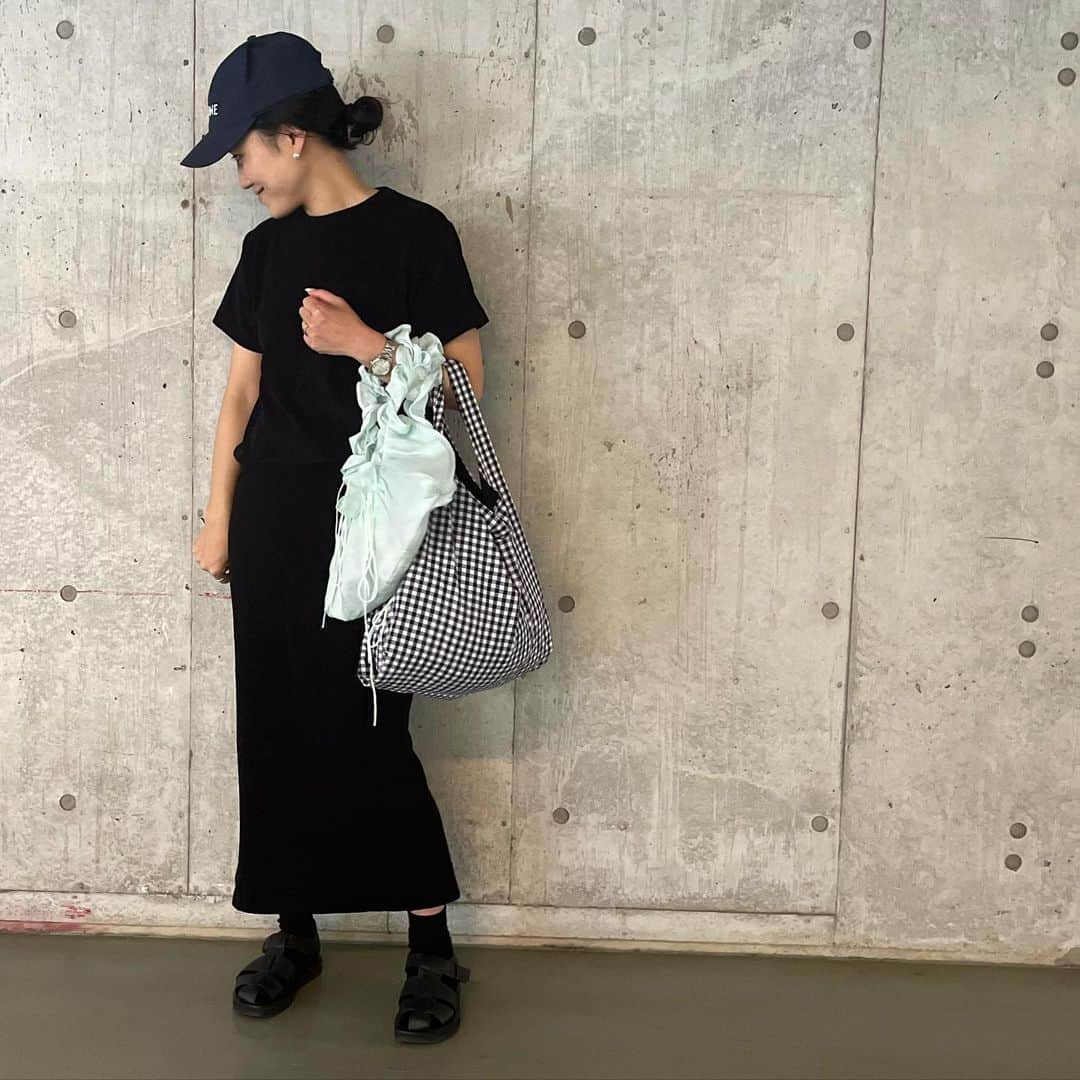 金子綾さんのインスタグラム写真 - (金子綾Instagram)「today's... #ootd  #akcloset  #shootingday   @madisonblue_official のセットアップは買っておいて良かったNO.1 バタバタな朝も着るだけでサマになる。」5月28日 19時58分 - ayaaa0707