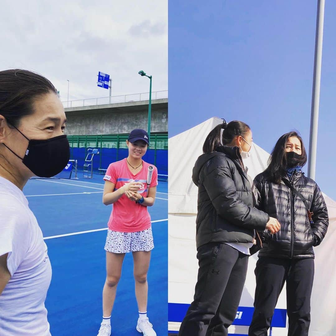 伊達公子さんのインスタグラム写真 - (伊達公子Instagram)「嬉しい出来事！ YONEX PROJECTの２期生 @hayukinoshita 木下晴結ちゃんはRoland Garrosジュニア予選を突破して本戦へ。 古谷ひなたちゃんはグアムでのITFジュニアJ4のダブルス優勝。 木下さんは全豪に続いてのグランドスラム２つ目の本戦スタートラインに！ 古谷さんは怪我後の大会、ダブルスとはいえ少しずつポイントを重ねている。  まだまだこれから💪💪💪 写真の左側は4月の沖縄キャンプの時の木下さん。 右側は3月のITFジュニアin久留米の時の古谷さん。  #伊達公子 #kimikodate  #テニス  #テニスプレイヤー #tennis  #tennisplayer #2022年5月28日 ##yonexproject #yonexproject2期生 #伊達公子×yonexproject #goforthegrandslam  #kimikodate×yonexproject #yonex #yonexjapan #yonextennis #ヨネックス #girlsjuniors #リポビタン #大正製薬 #emシステムズ #emsystems #トヨタネッツ神戸」5月29日 0時08分 - kimiko.date