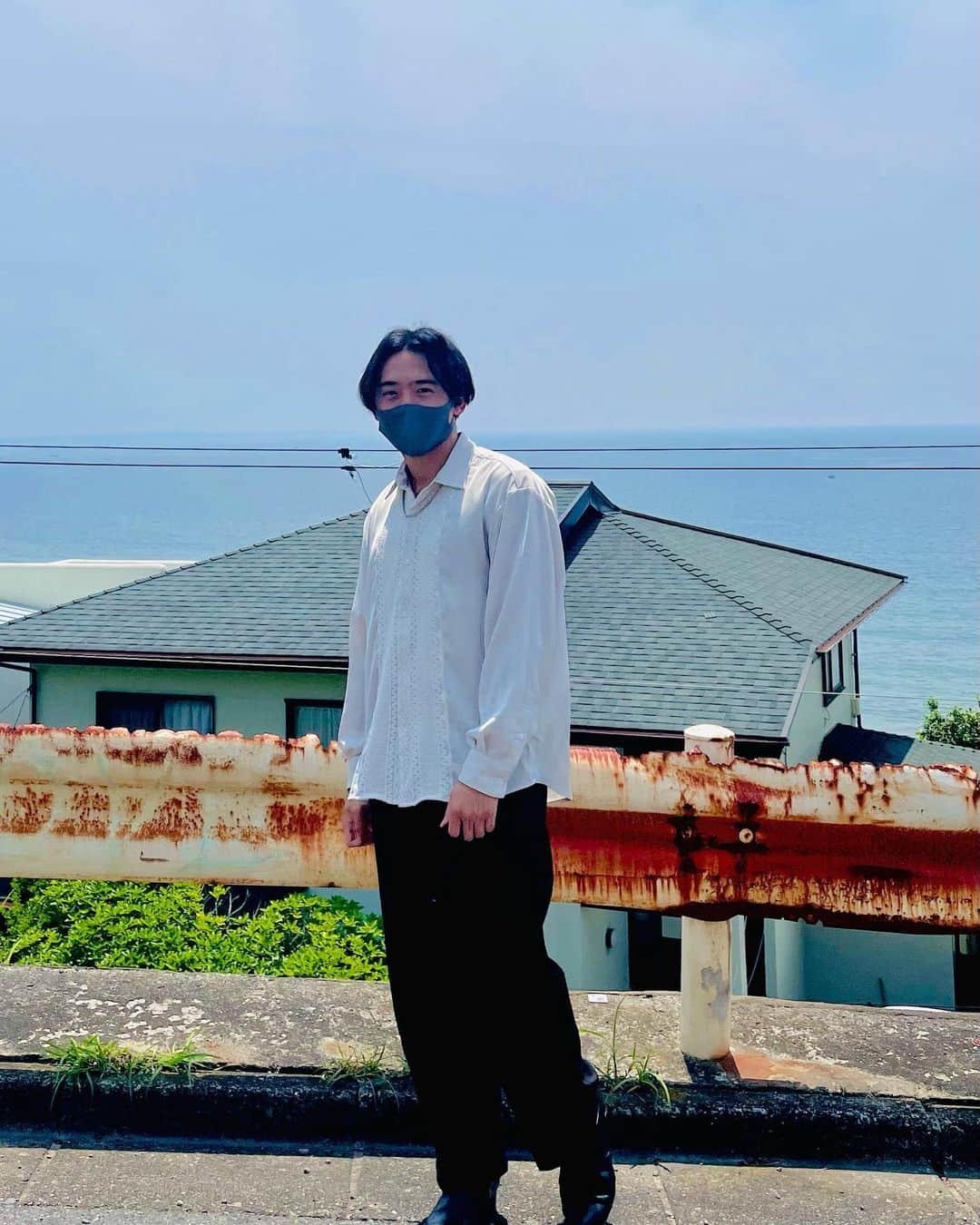 杉山宗賢のインスタグラム：「夏だね  #enoshima #sea #summer #portrait #江ノ島 #海 #夏到来 #ポートレート #役者 #俳優  #actor」