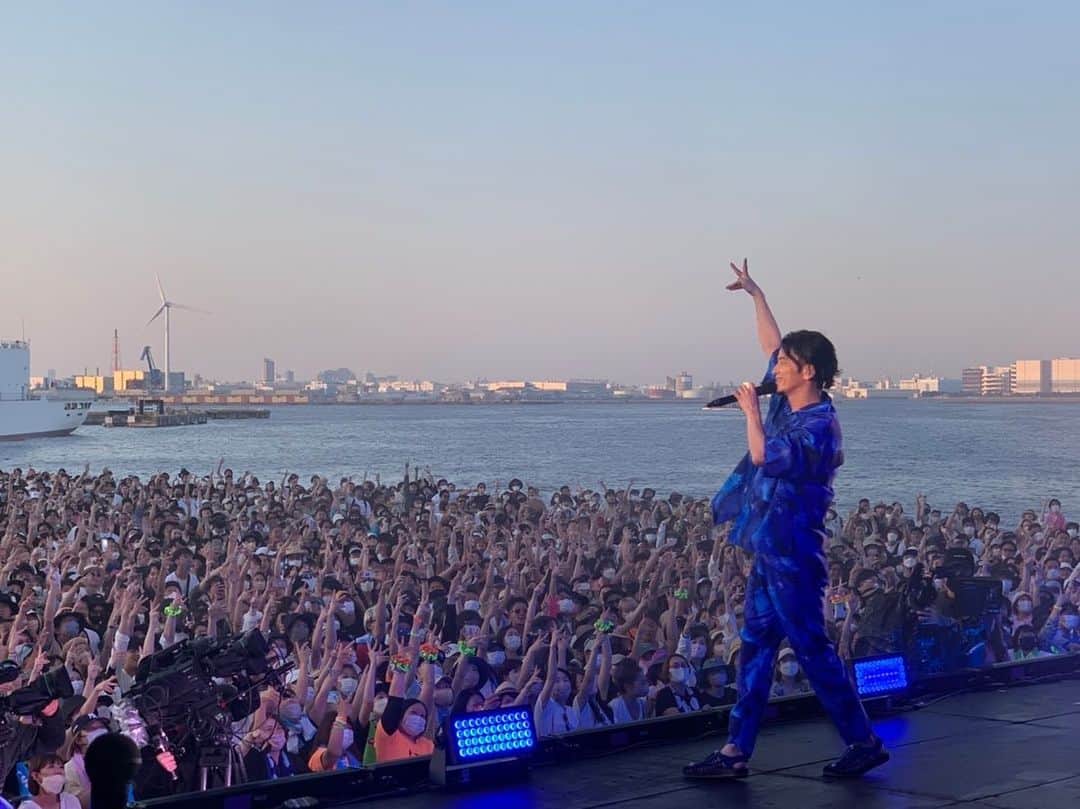 KREVAのインスタグラム：「#greenroomfestival #day2 #KREVA として出演させていただきました！楽しすぎました！素晴らしかった！応援してくれた皆さんありがとう！！！！！」