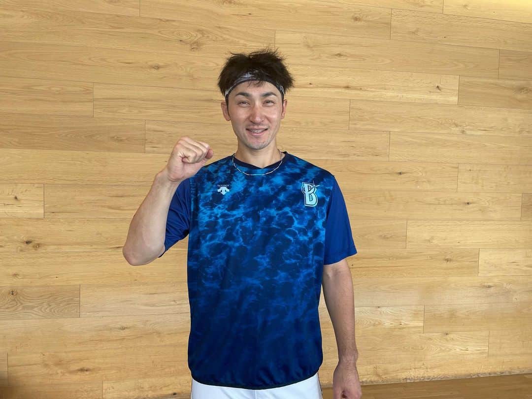 のインスタグラム：「復活しました！！  ご心配をおかけしました🙇‍♂️  悔しかったですけど、チーム内で感染拡大せず本当によかったと思ったのが正直なところです。  初めは治すことに専念していて、残り6日間は元気だったので自宅で出来るトレーニングをやっていました！  久々に外にでて練習できて嬉しかったです⚾️  頑張ります！！  #感謝 #ありがとう」