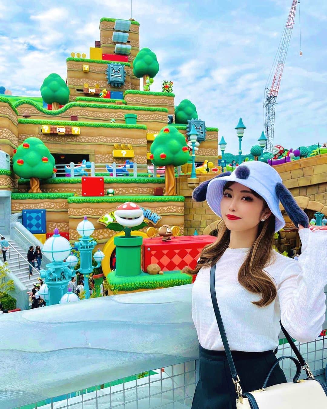 のインスタグラム：「. 🌷🌷🌷 ・ かわいい世界🏰💗 ・ ・ ・ #usj #nintendoworld  #ニンテンドーワールド #大阪」