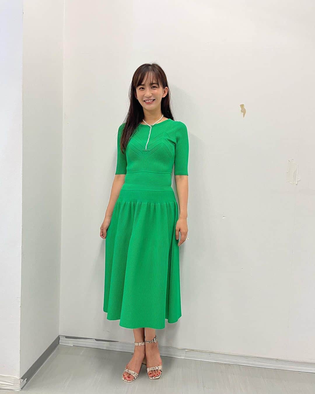 steady.のインスタグラム：「みなさま、先程はインスタライブ📣のご視聴ありがとうございました😊  インスタライブの優木まおみさん衣装はこちら💁‍♀️💁‍♀️💁‍♀️  ワンピース👗 @doublestandard_official  ネックレス @in_m_o_o_d  リング @0910.tokyo   スタッフ  ヘアメイク 相場清志さん @eif_aibakiyoshi   スタイリング 為井真野さん（kind） @chi_kyon   インスタライブはアーカイブもありますので、興味のある方はぜひご覧になってください。  #宝島社フェムテックプロジェクト #Femtechプロジェクト #インスタライブ #優木まおみ」