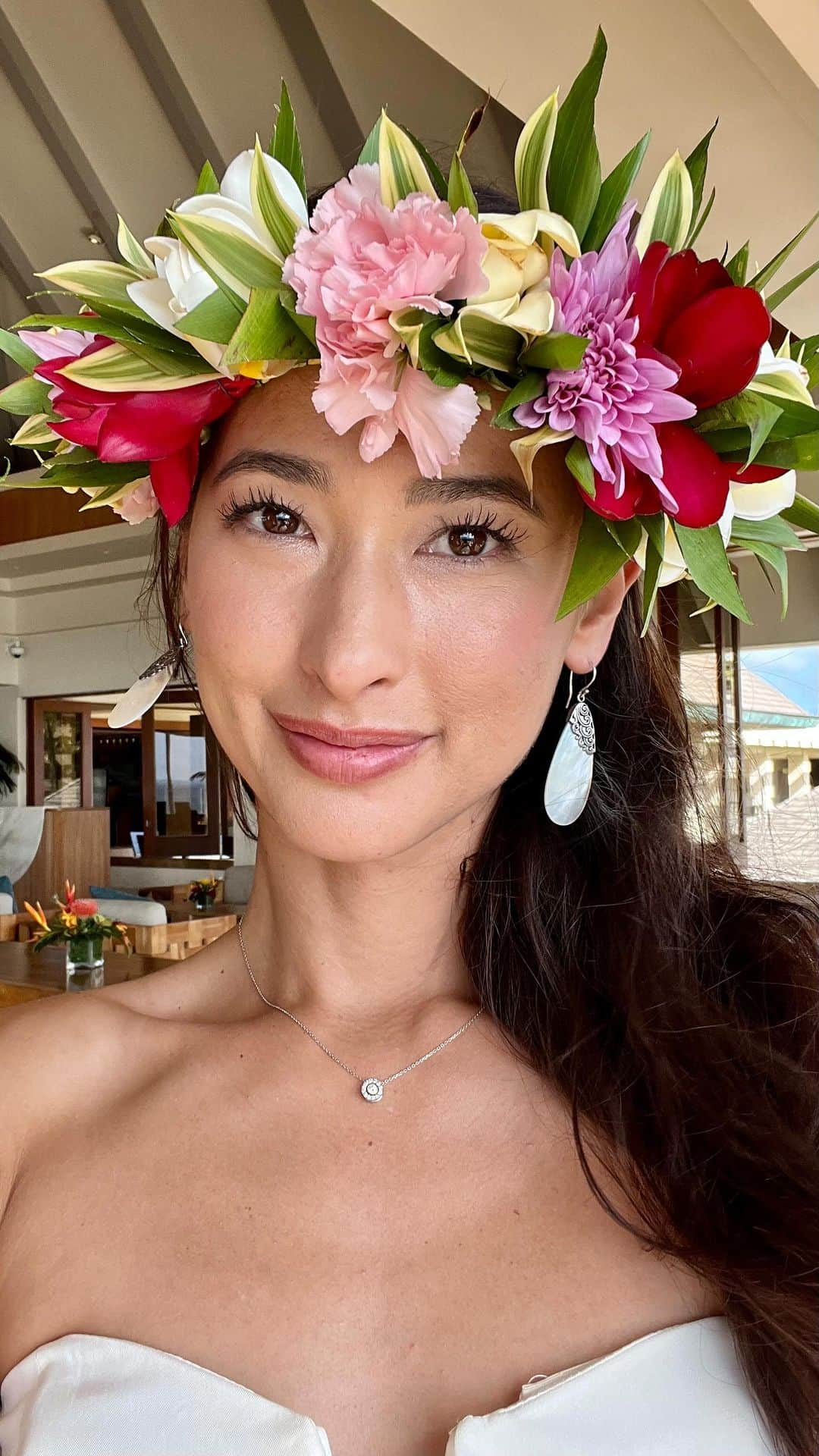 メロディー洋子のインスタグラム：「OMW ✨✨✨  Loved a little getaway to Maui working with Sheraton 💓  An incredible location with beautiful views and sacred landscapes. I can’t wait to go back! Thank you Sheraton Maui!   📍 Sheraton Maui Resort & Spa  💎 @premiermodeling」