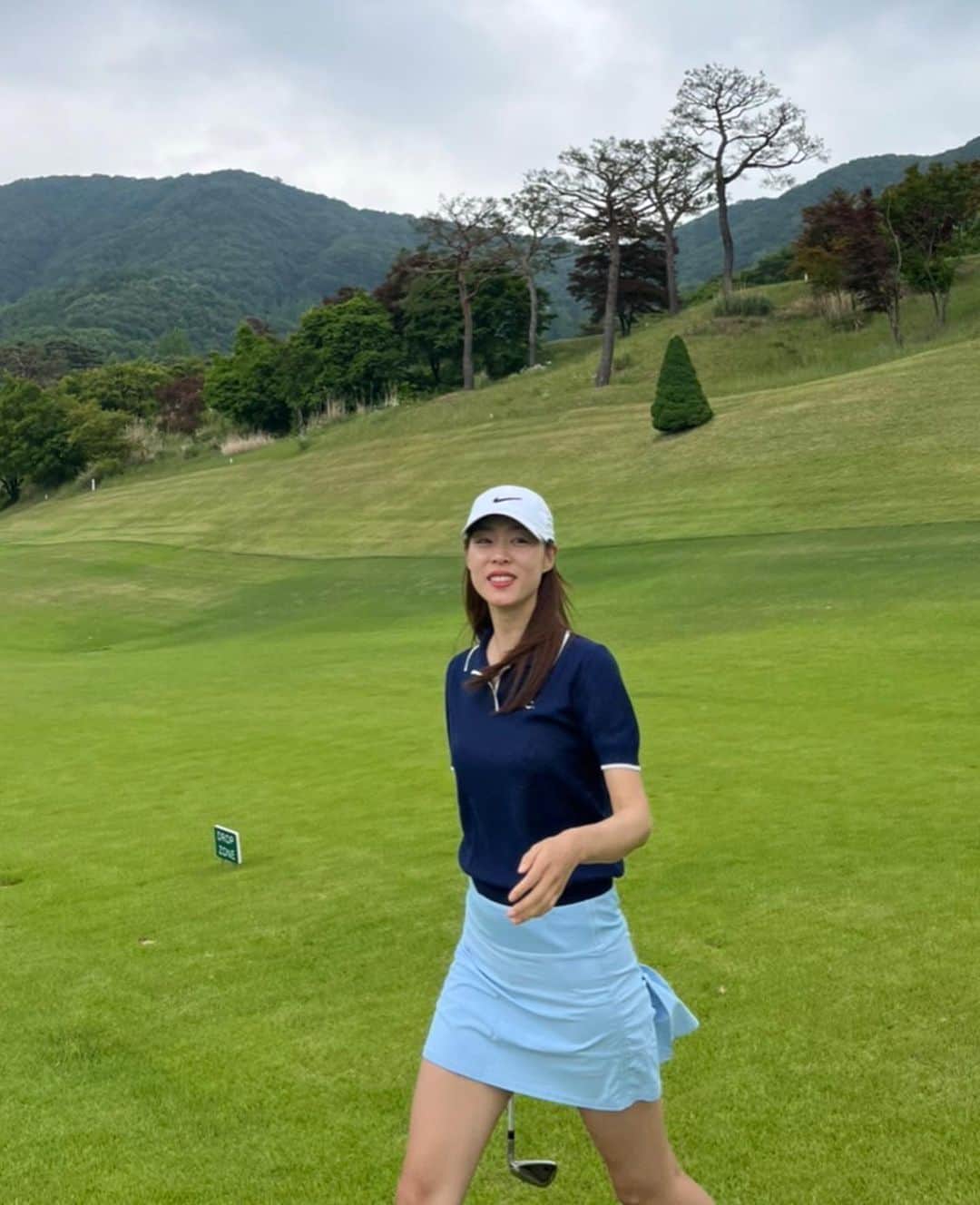 イ・ヨニのインスタグラム：「⛳️ 😆」