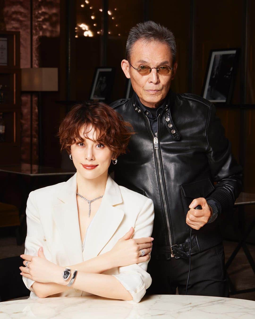 米倉涼子のインスタグラム：「ハースト婦人画報社『ELLE JAPON』2022年7月号  ⁡ ブルガリアウローラアワードを受賞させて頂いた際 かねてから応援してくださっていた 超巨匠の操上さんにご推薦頂き写真も撮っていただきました！ ⁡ 常に第1線を走り続けている大先輩から 色んなお話を聞かせていただき 貴重な時間を過ごすことが出来ました。 ⁡ 改めてありがとうございました！ ⁡ ⁡ Hearst Fujingaho’s ELLE JAPON, July 2022 issue   When I received the BVLGARI AVRORA AWARD,  Mr. Kurigami, who has always been giving me his support, recommended me for the award and kindly took my photos as well!  It was a wonderful oportunity and a great time hearing the many episodes from this all time front-line titan.  Thank you once again!  ⁡ ⁡@ellejapan ⁡#操上和美  @bulgari  #bvlgari  #bvlgariavroraawards」