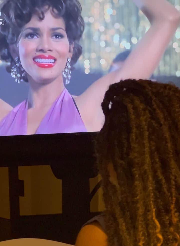 ブレシャ・ウェッブのインスタグラム：「No lie - ONE OF MY FAVORITE MOVIES CAME ON RANDOMLY AND I WAS SO HAPPY! I used to watch this movie all the time with my Daddy. 😉🌈 I see you!    @halleberry YOU ARE THE GOAT! Your performance inspired me to be an actress! THANK YOU QUEEN 👑 #INTRODUCINGDOROTHYDANDRIDGE @shondarhimes」