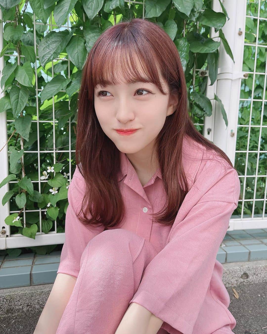 のインスタグラム：「暑くて溶けそうだった日🫠  かき氷食べたいな〜」