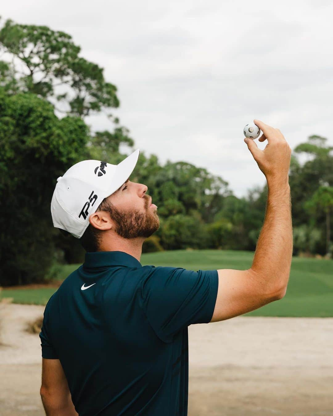 マシュー・ウルフさんのインスタグラム写真 - (マシュー・ウルフInstagram)「Our TP5 pix ball was made to hunt @taylormadegolf #loveit」6月1日 3時30分 - matthew_wolff5